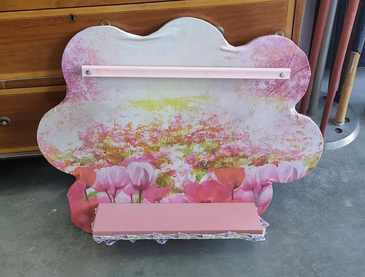 Mensolina Artigianale Nuvola Rosa