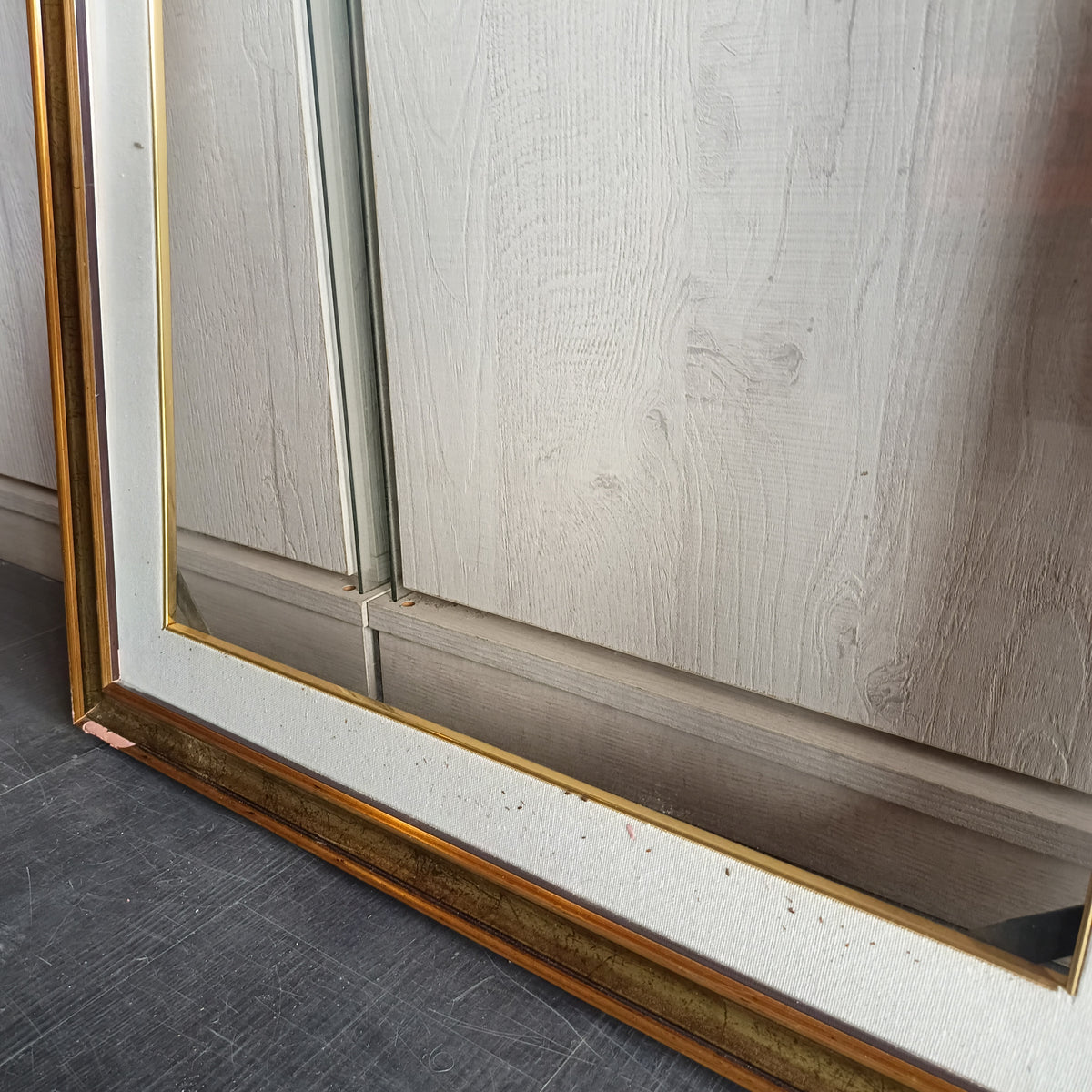 Cornice * Legno Dorata Con Vetro E Passpartout Cm67x87
