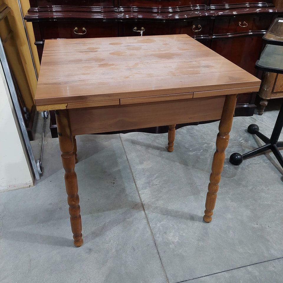 Tavolo Da Cucina In Formica* All Cm80x80/135x75h