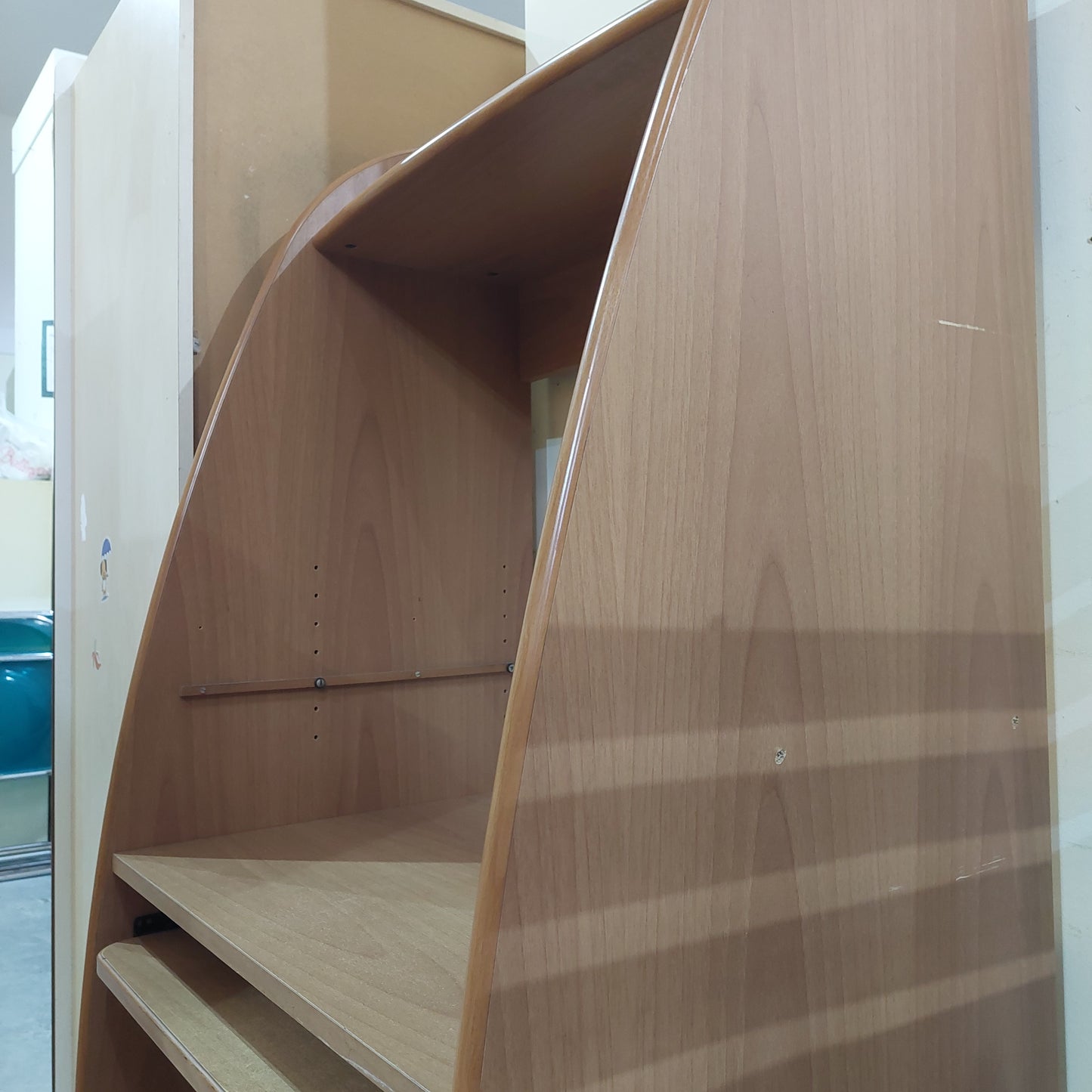 Porta Pc Con Alzata Cm71x53x154h