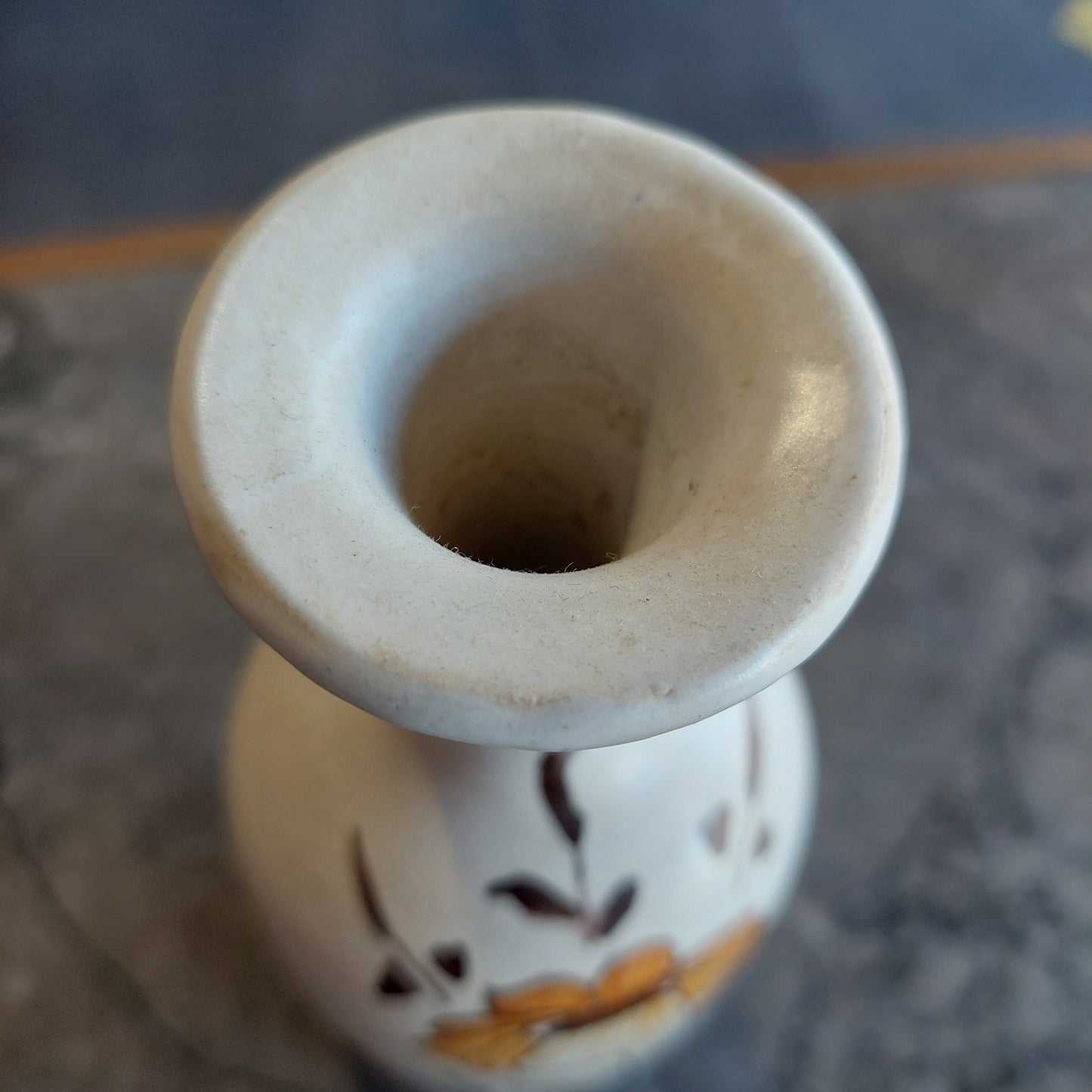 Vaso A Bottiglia Ceramica Dipinta A Mano