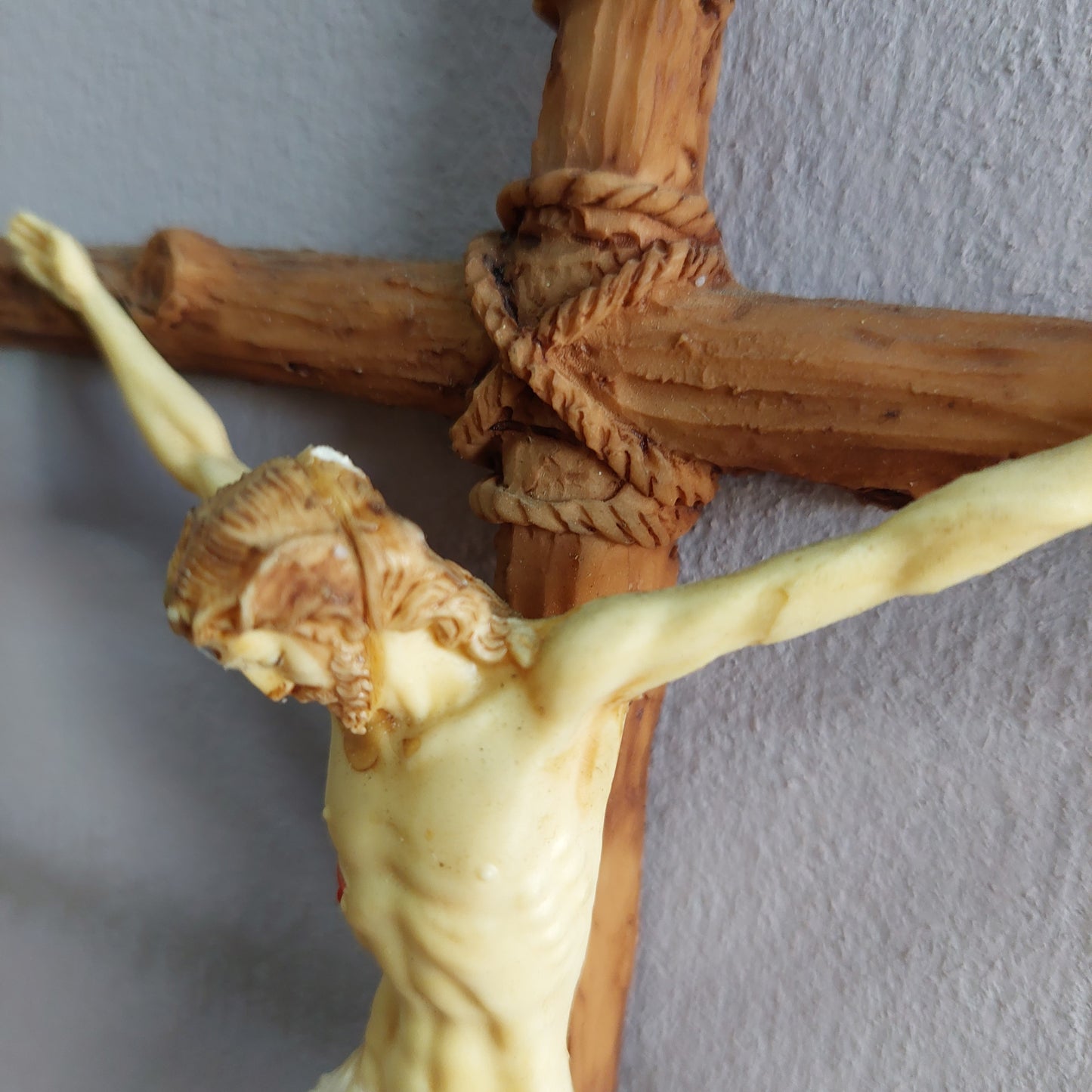 Crocifisso Resina