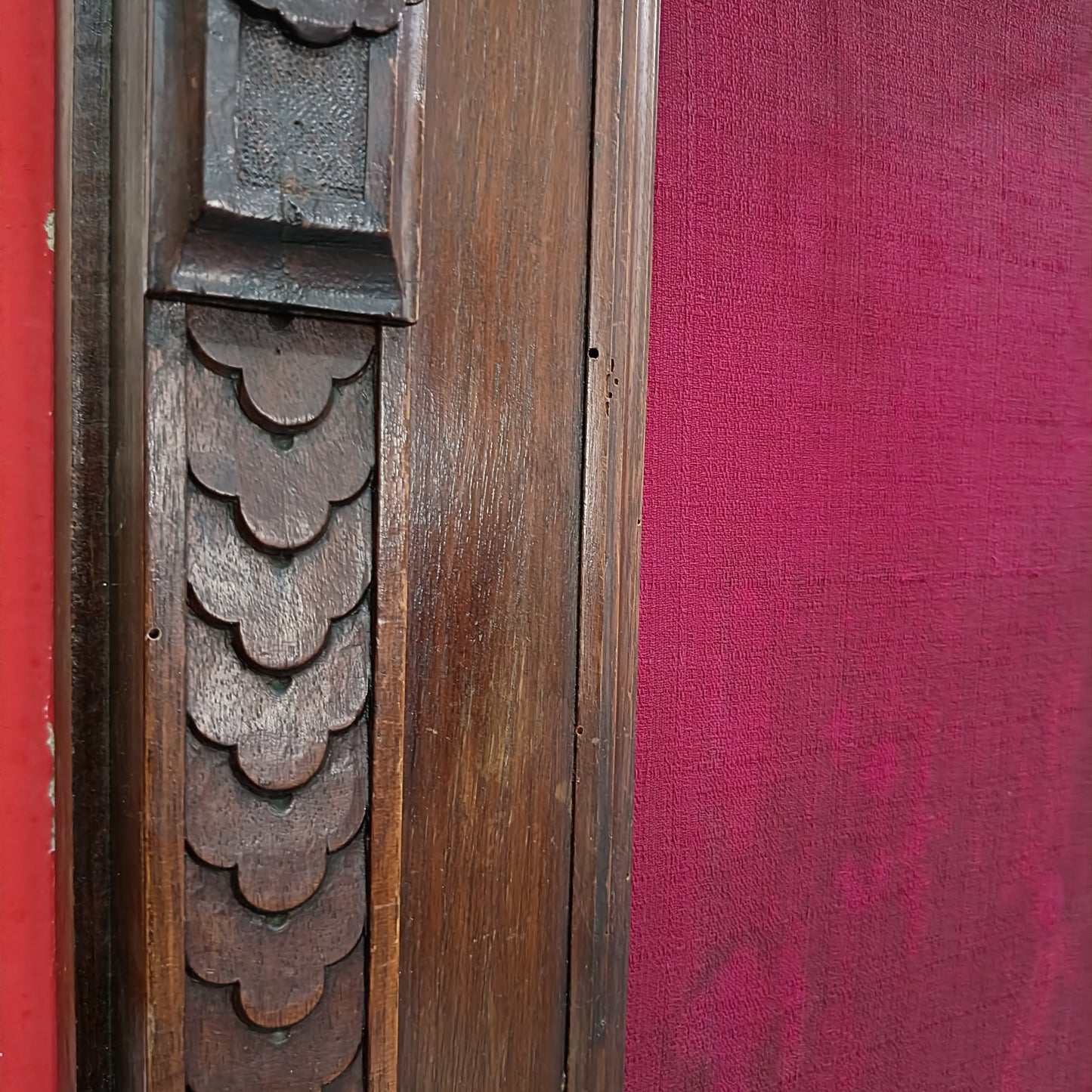 Bastoniera/appendiabiti* Legno/tessuto Bordeaux Fine'800 Cm104x31x200