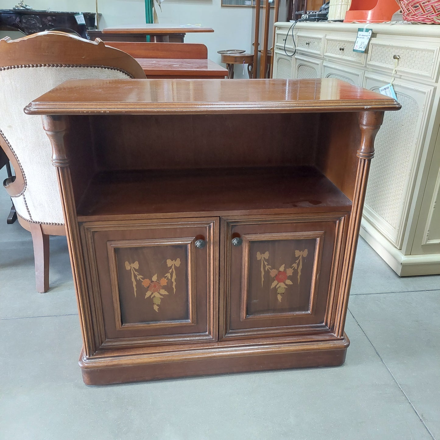 Mobiletto Porta Tv Con Ruote Cm83x40x80h