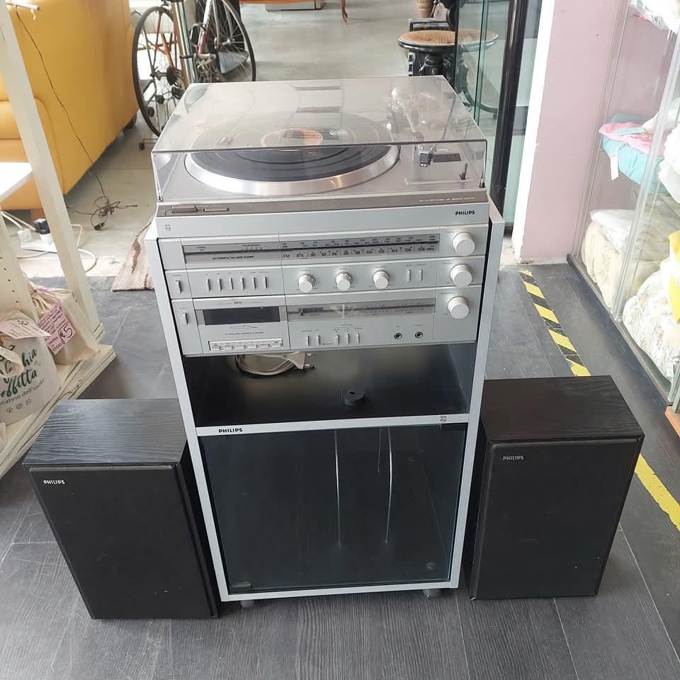 Philips F1720 Radio-giradischi-mangiacassette*-altoparlanti*