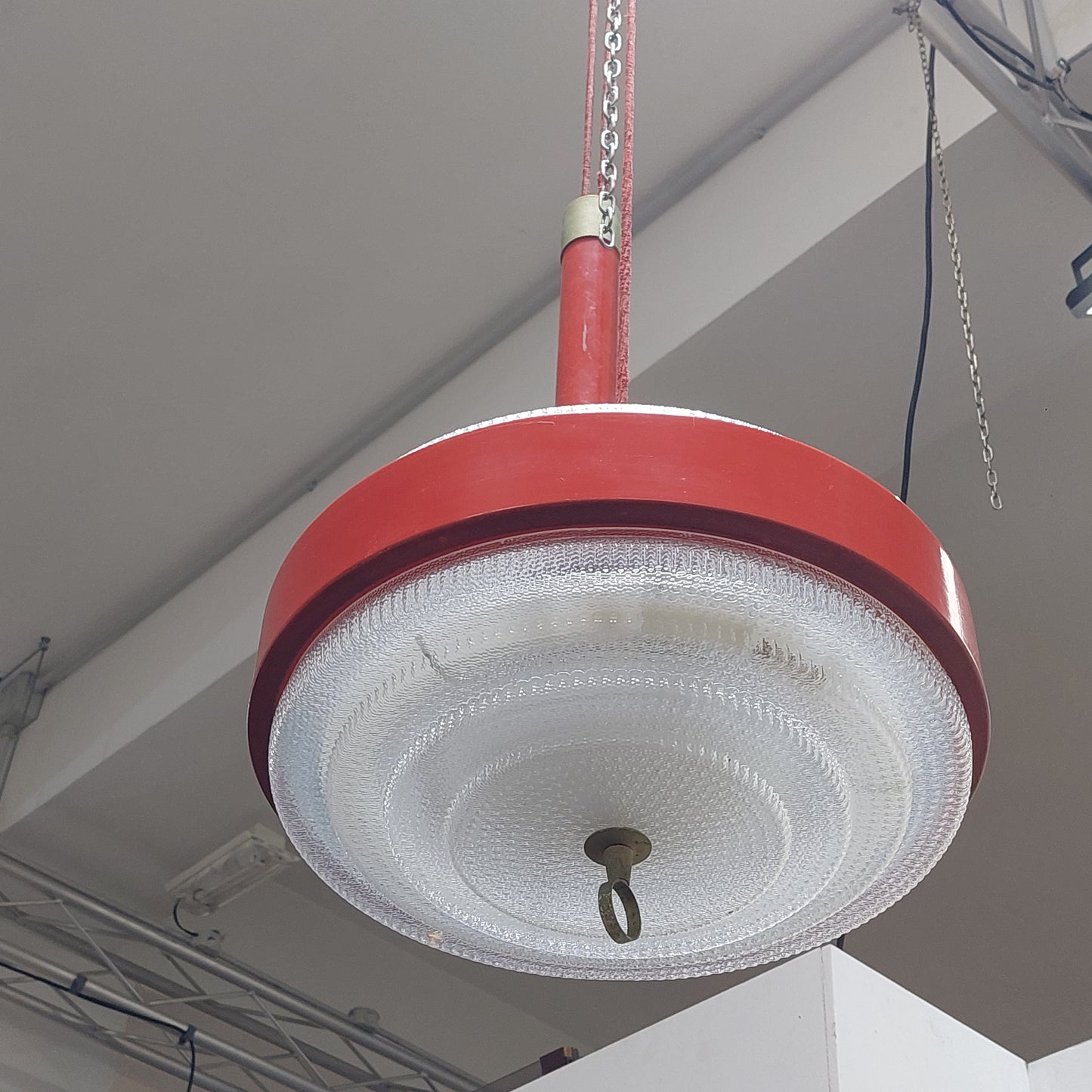 Lampadario Metallo Arancione E Vetro Vintage