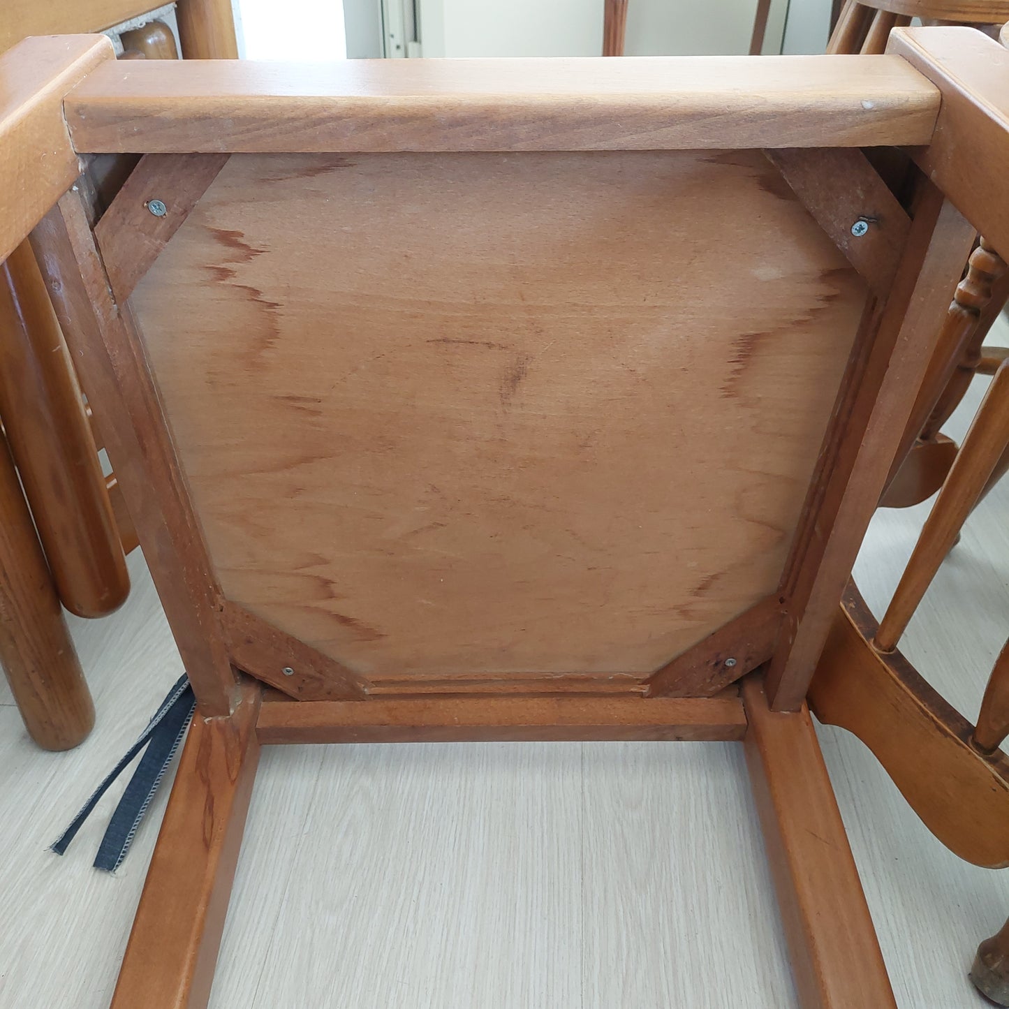 Set/4 Sedie In Legno