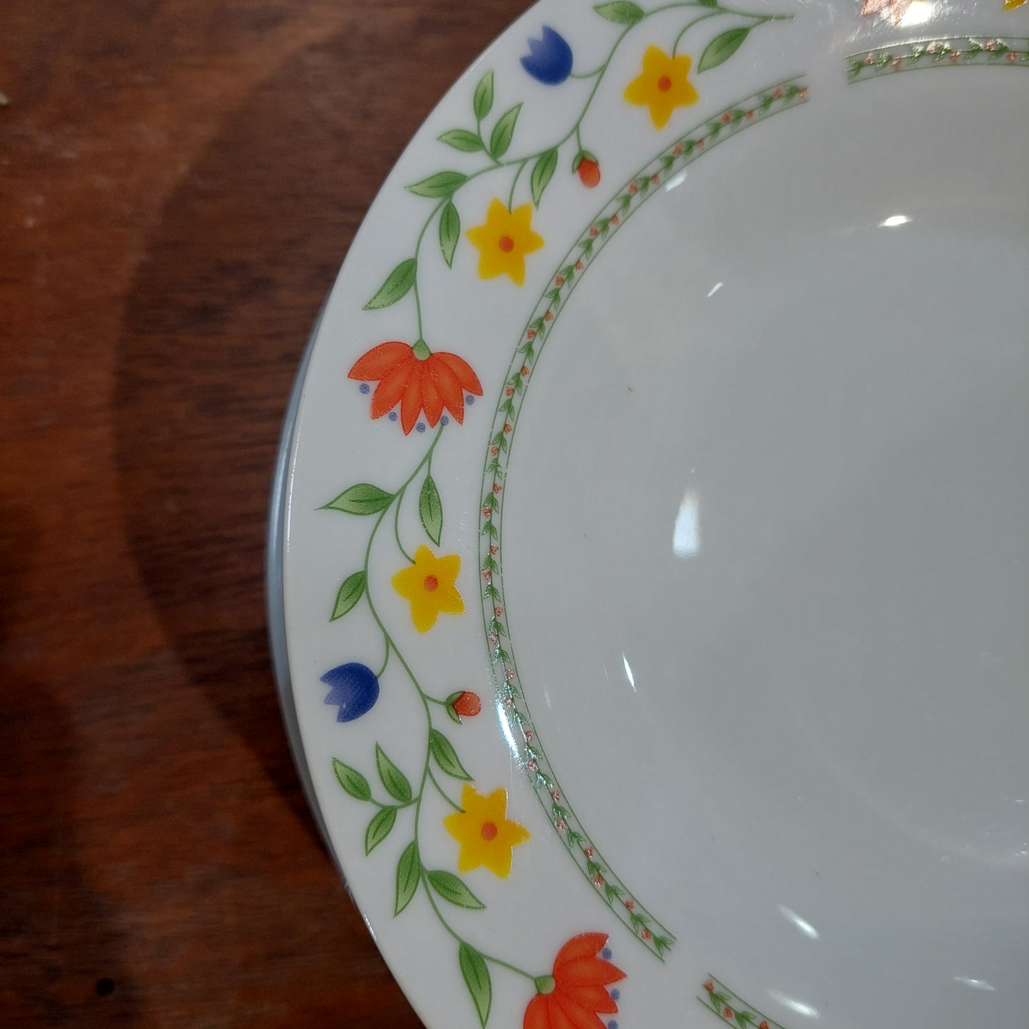 Set/4 Piatti Fondi* + 4 Piatti Piani Porc Dec Fiori