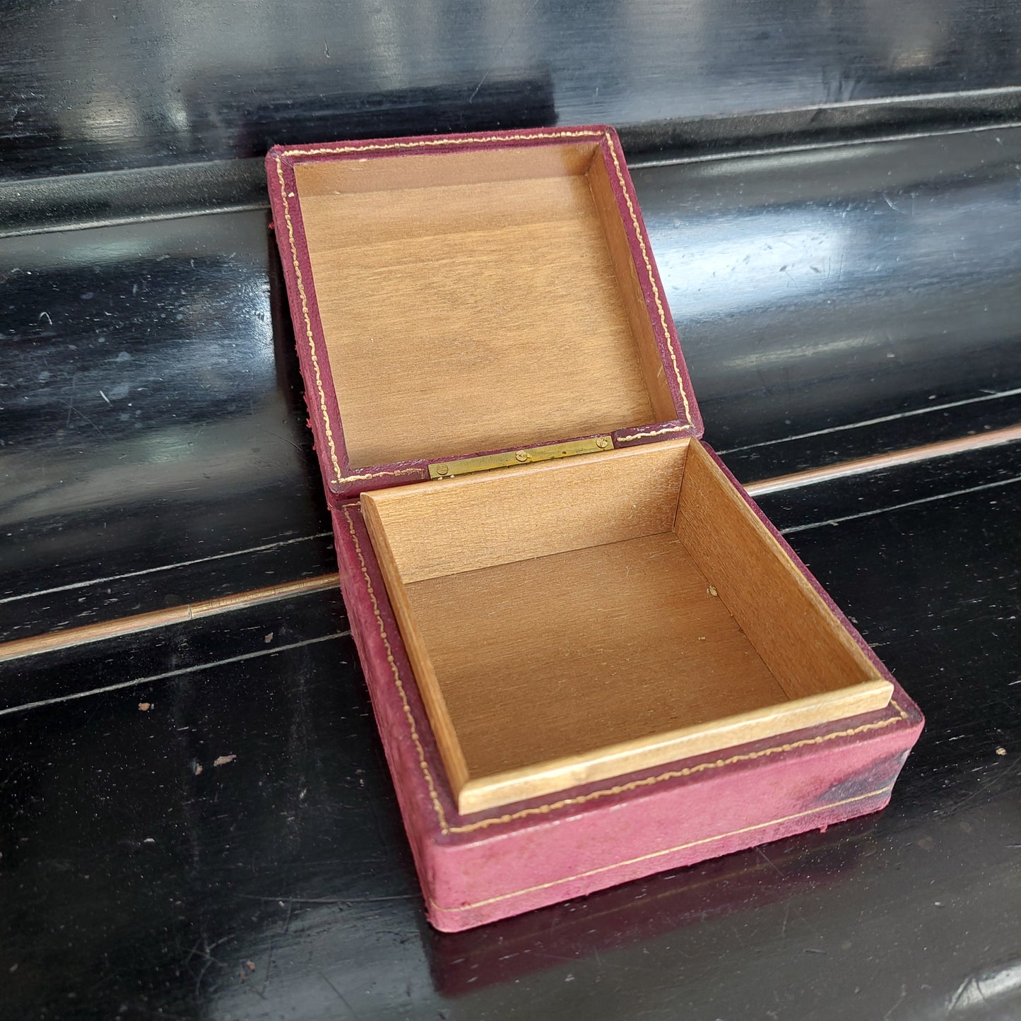 Scatolina* Portagioie Legno Pelle Stemmi