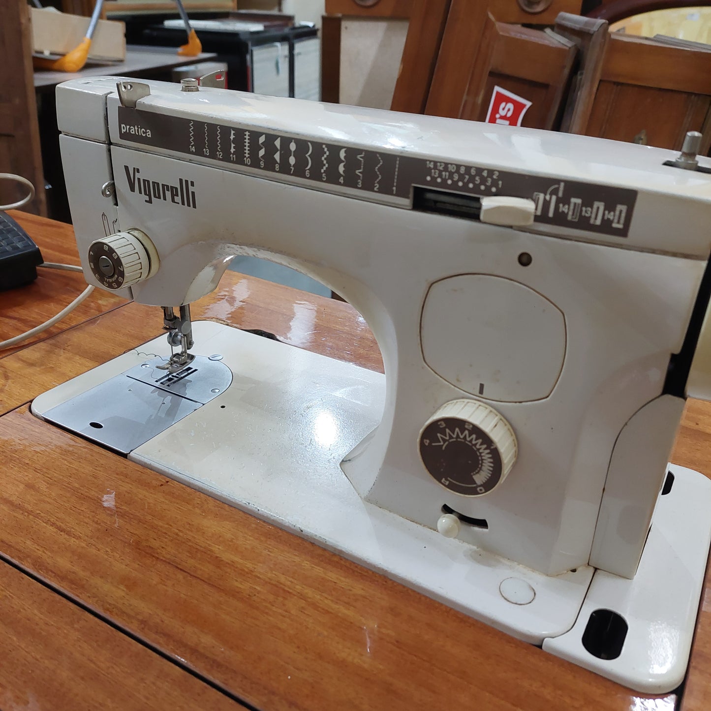 Mobiletto Macchina Da Cucire Vintage Vigorelli