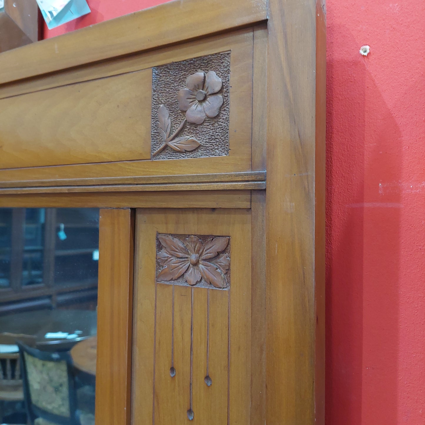 Cassettiera St. Liberty Legno Con Specchio/marmo 4/c 106x49x182h