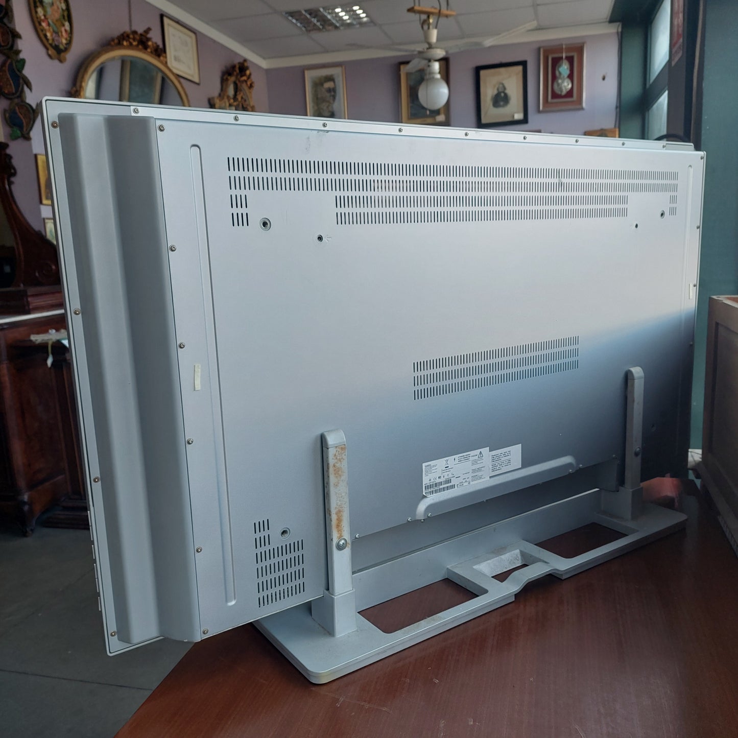 Tv Philips 42 Pollici Flat + Decoder Esterno