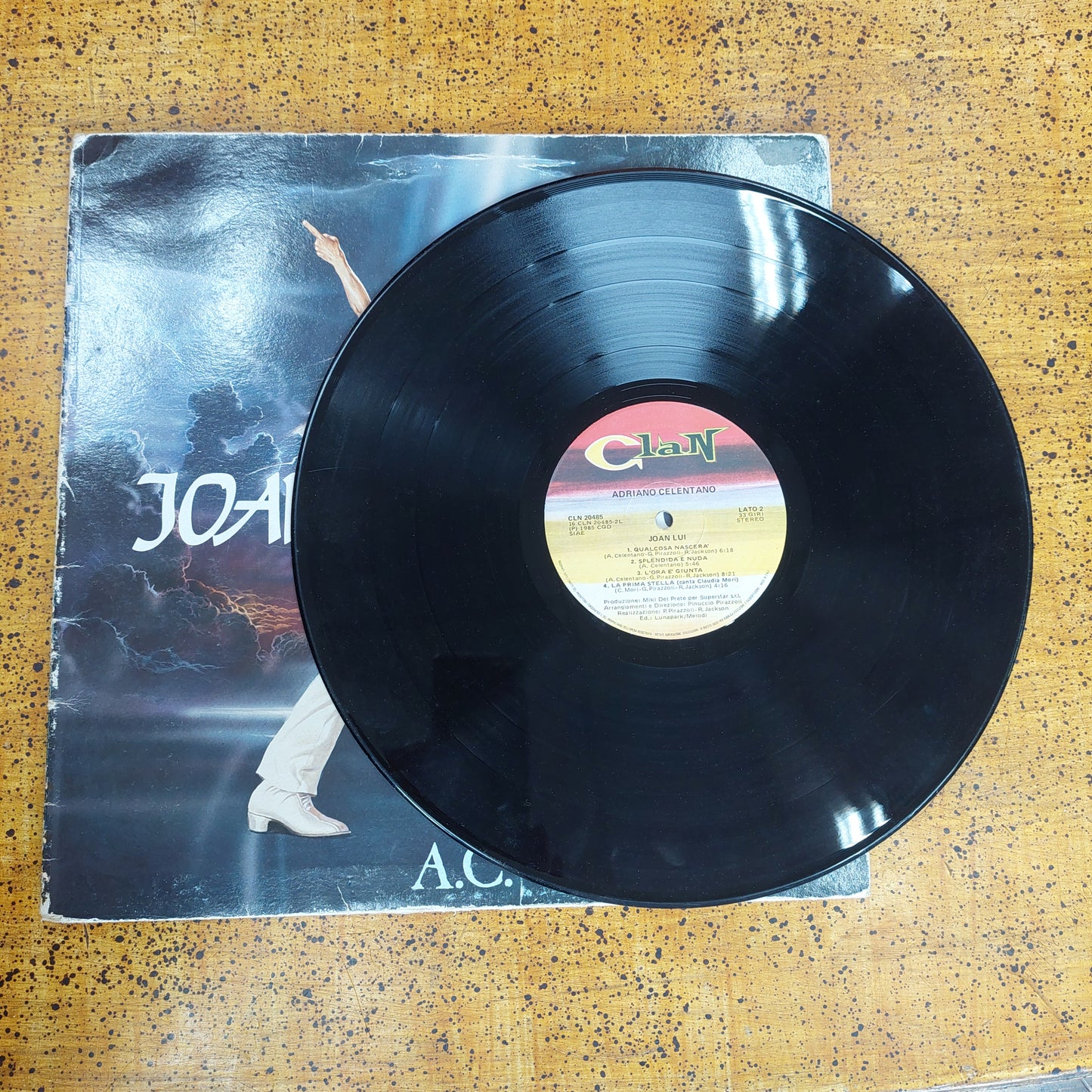 Joan Lui - Adriano Celentano
