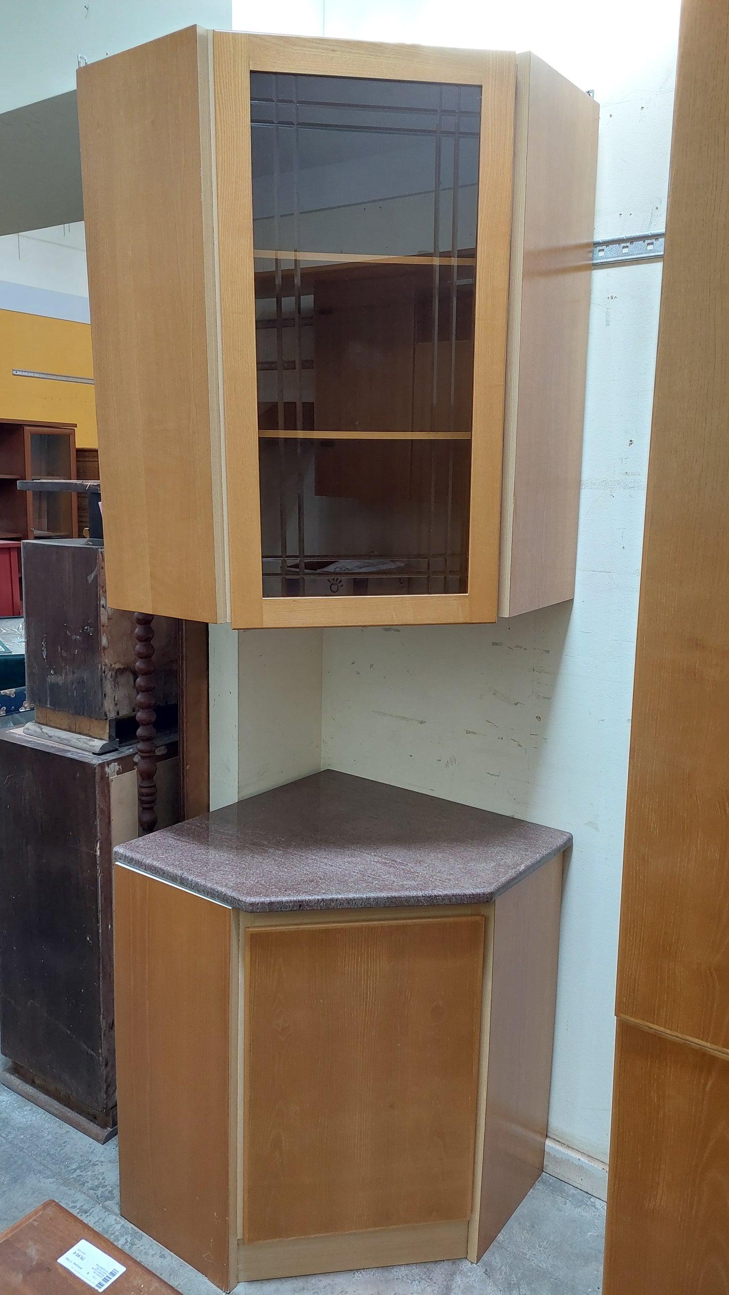 Cucina Angolare Legno Con Top In Granito