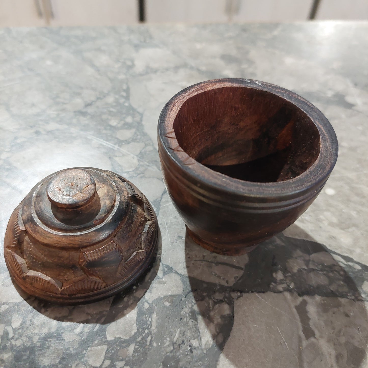 Scatolina Legno Intagliata