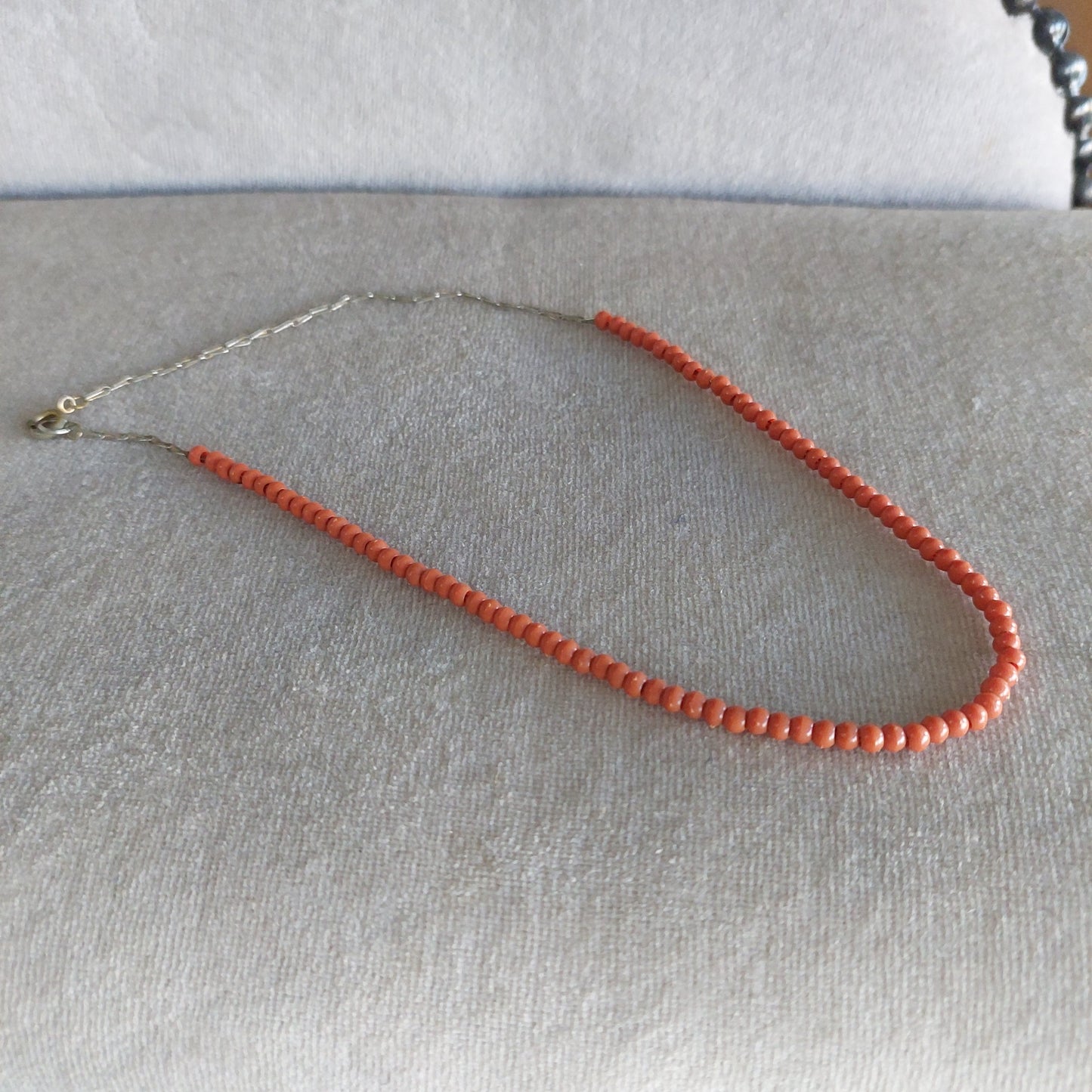 Collanina Girocollo Perline Plastica Vintage
