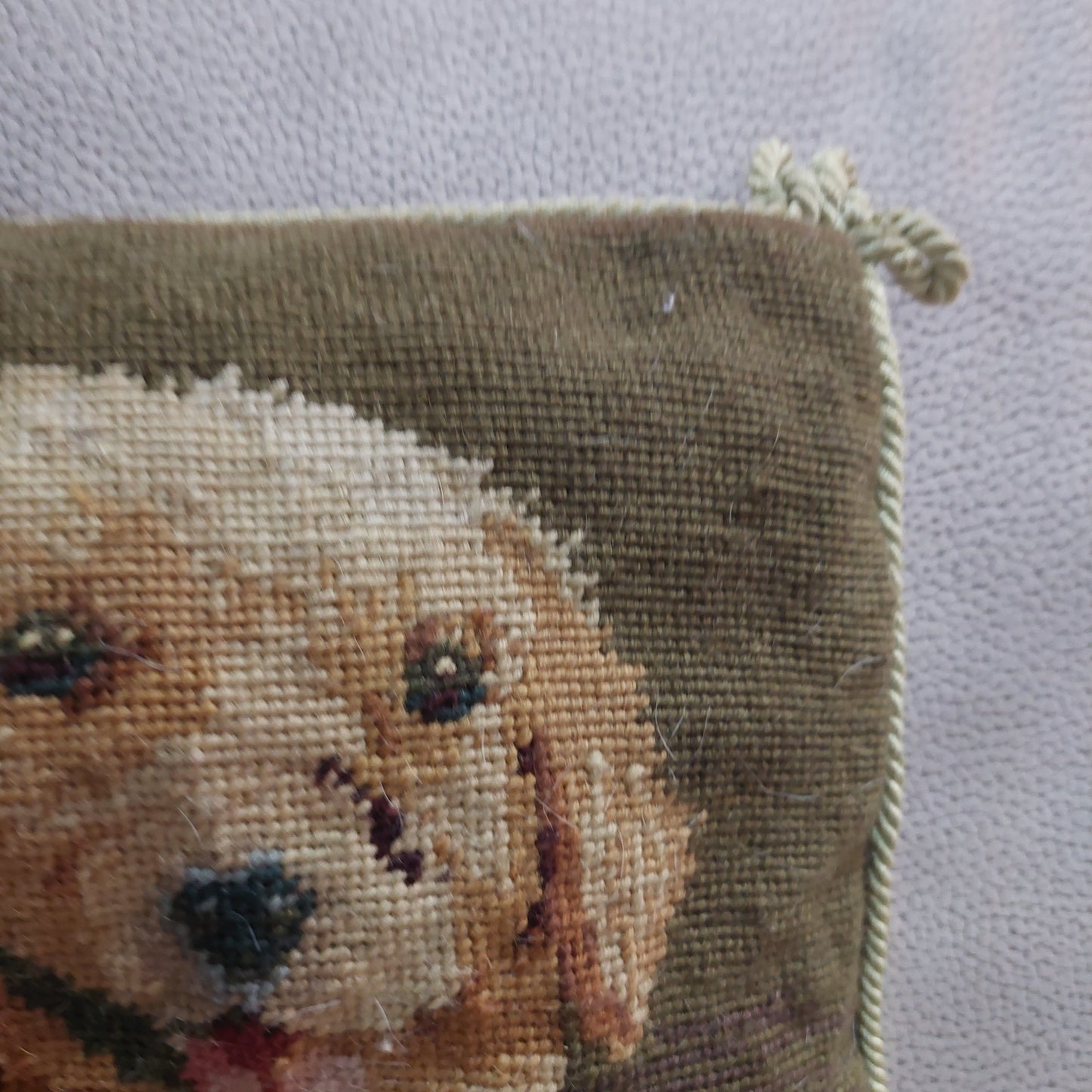Cuscino* Gobelin Cagnolini Mezzopunto