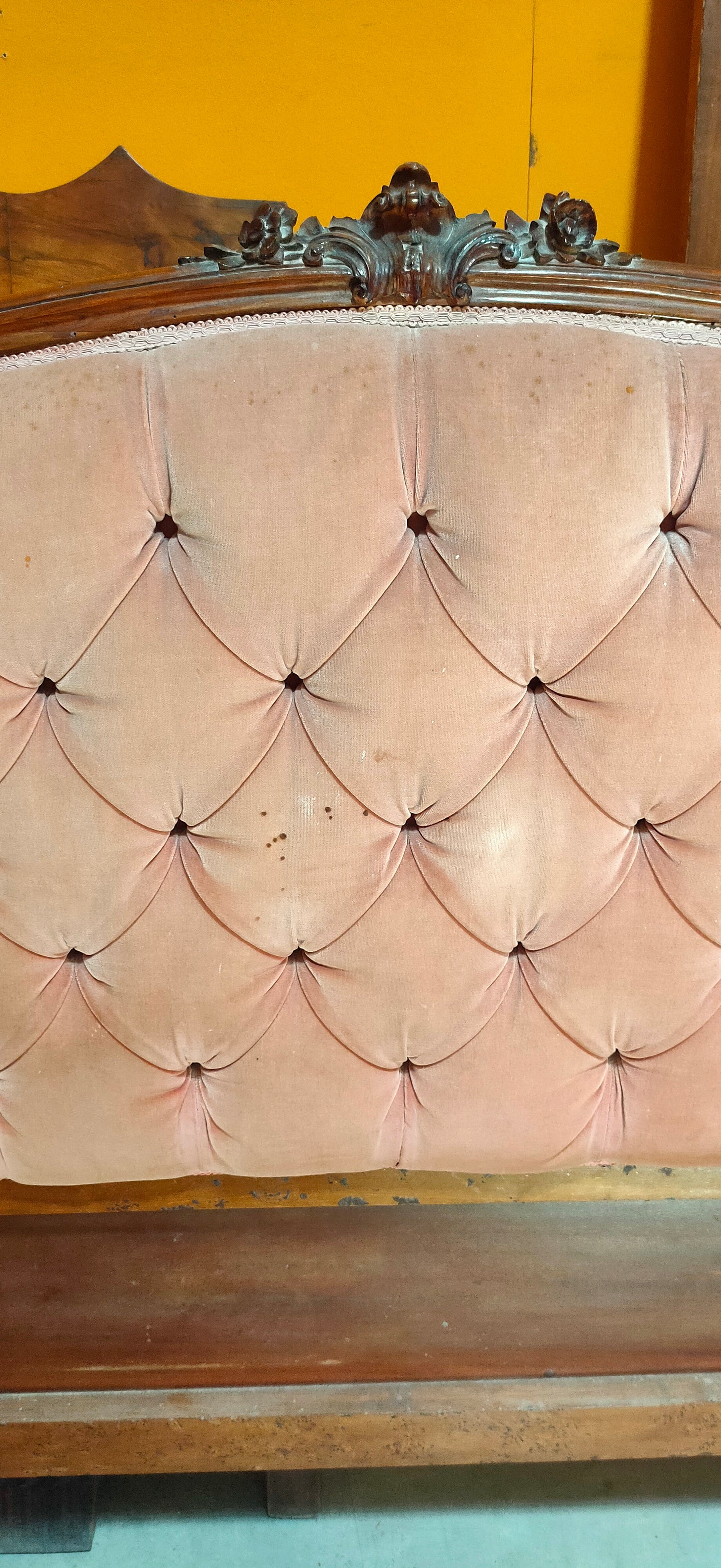 Letto * Matrimoniale Capitonnè Velluto Cm171x198h