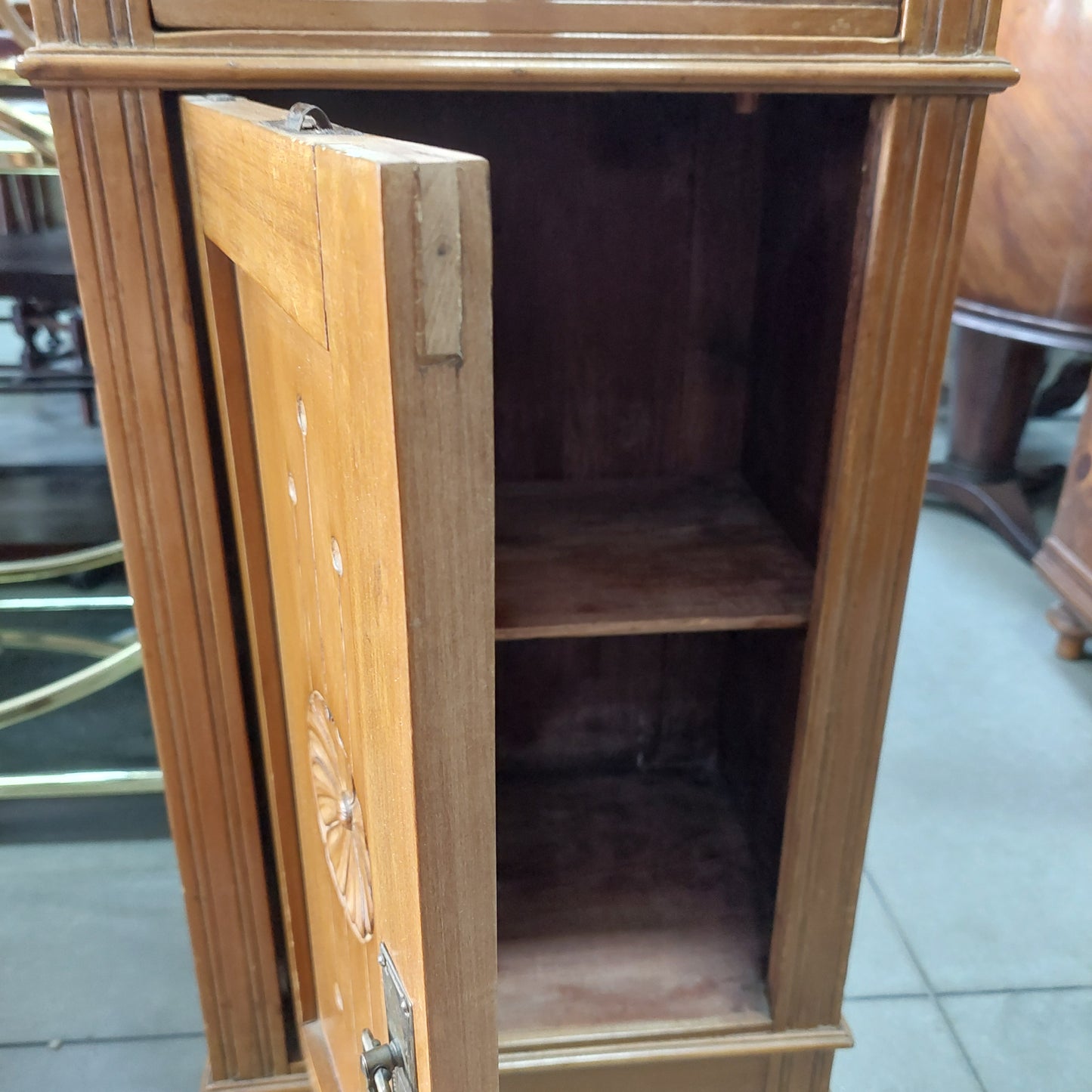 Comodino Legno St. Liberty Con Marmo 1/c 1/s Cm42x30x90h