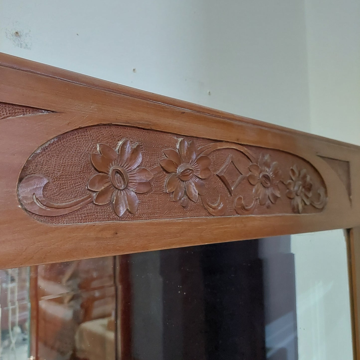 Cassettiera* Legno Stile Liberty Con Specchio