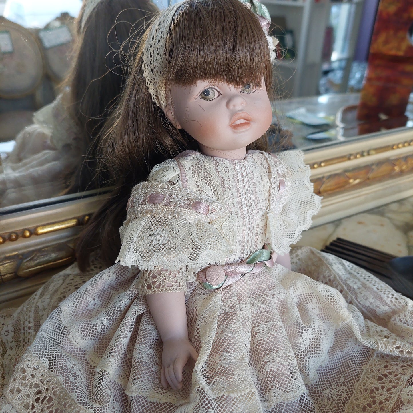 Bambola Di Porcellana Arianna Modello Loretta H35