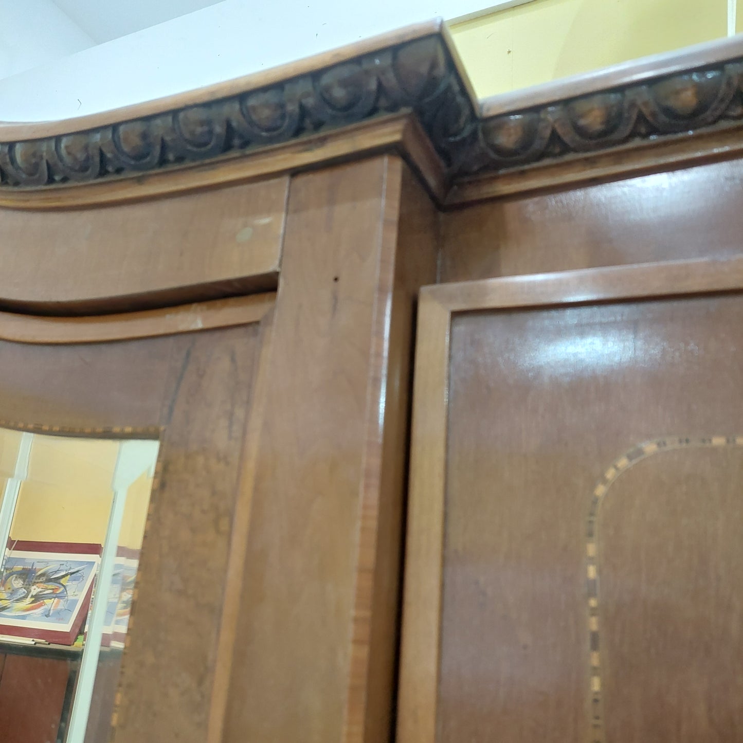 Armadio Liberty Intarsiato Con Specchio 3/ante 206x61x225h