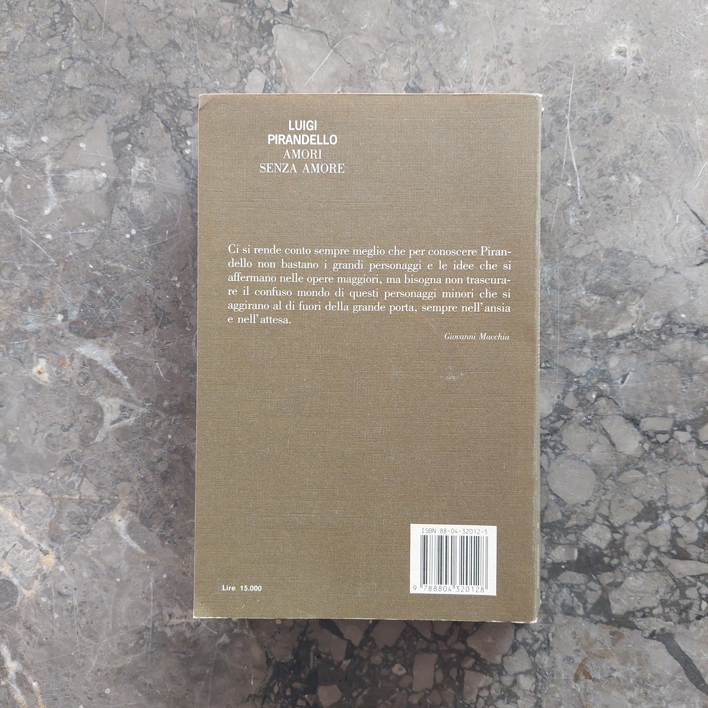 Amori Senza Amore - Luigi Pirandello