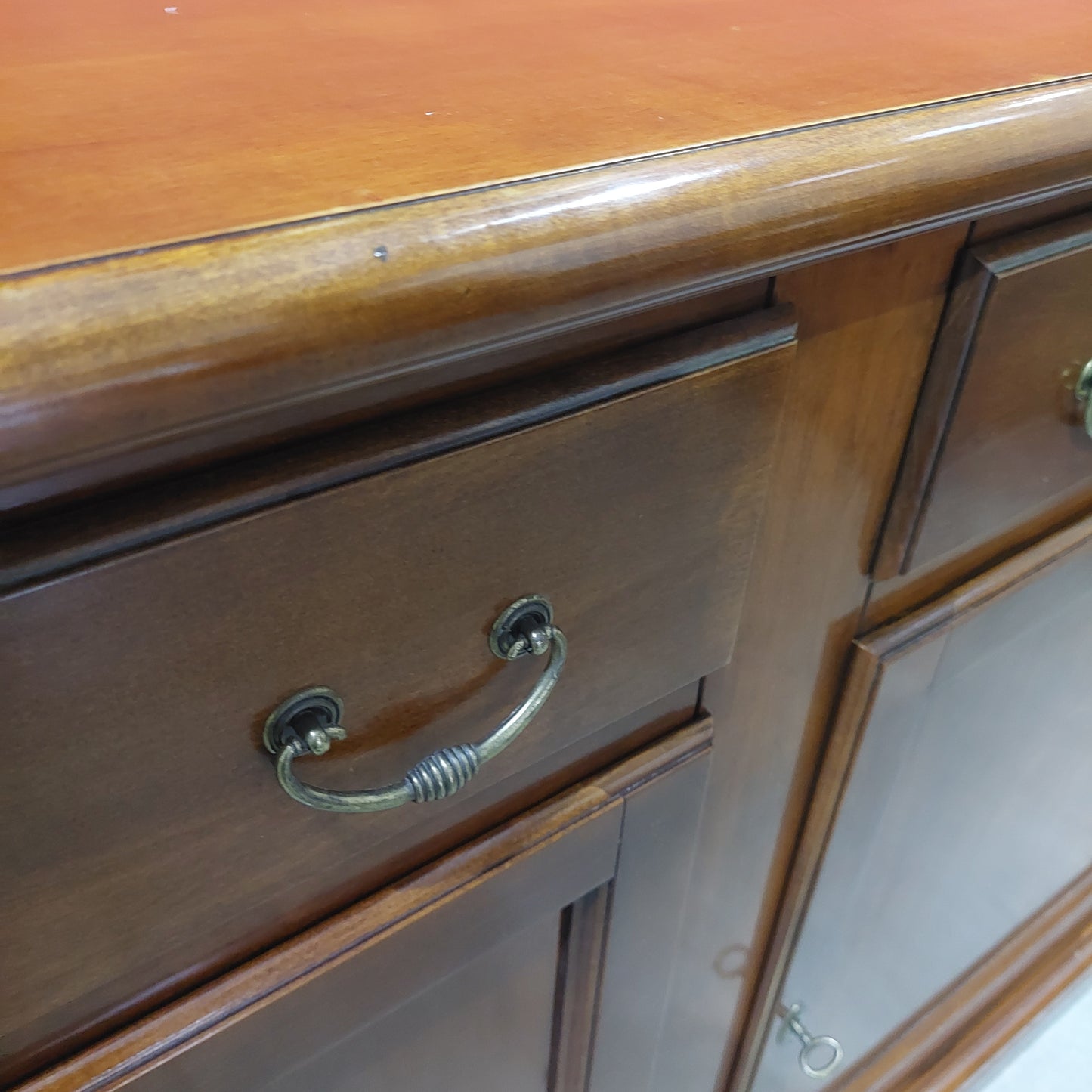 Sparecchiatavolo Noce 2/s 2/c Cm 197x50x105h