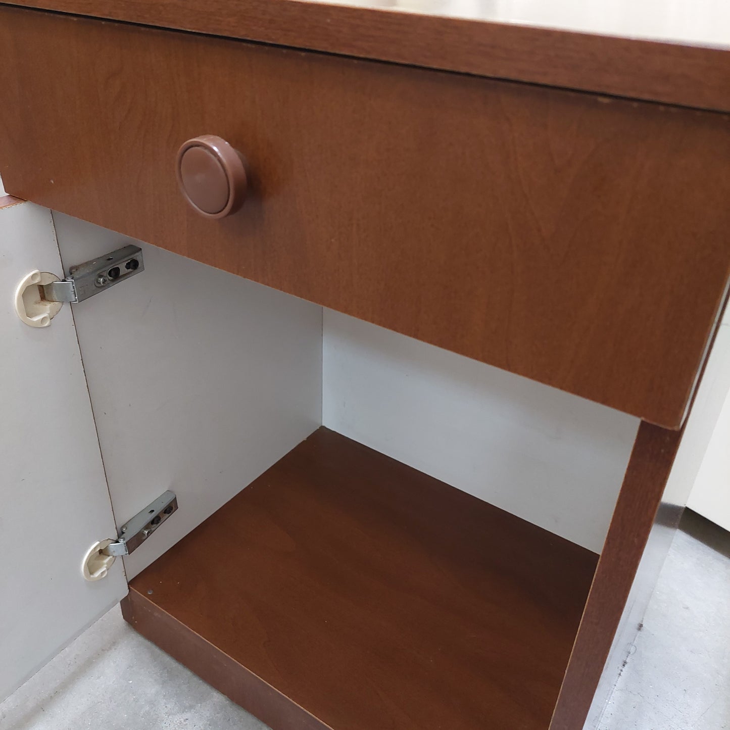 Comodino Color Noce 1/c 1/s Cm44x33x57h