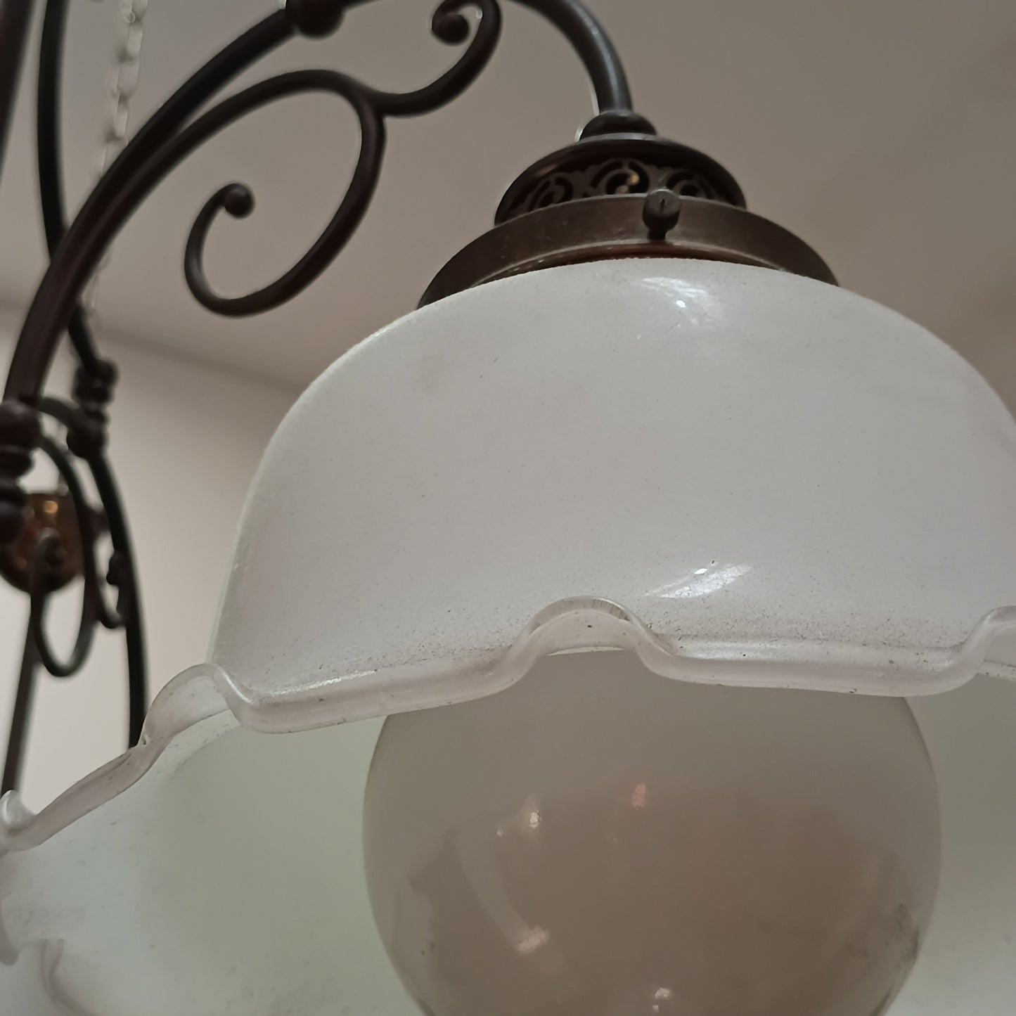 Lampadario Ottone Cupole Vetro 4 Luci Primi 900