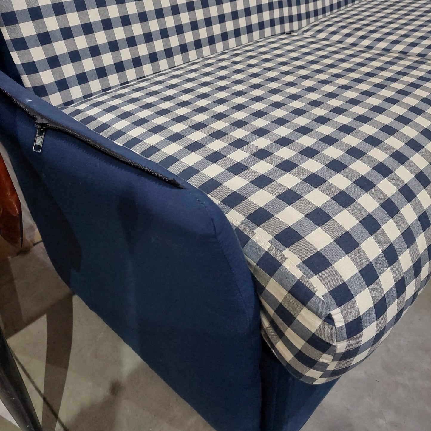 Divanetto* Tessuto Quadretti Blu Cm120x80x82h