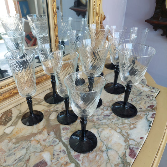 Set/11 Calici Assortiti Vetro Di Murano Base Nera