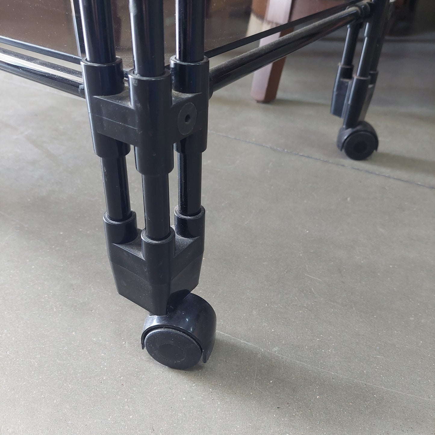 Carrellino 3 Ripiani Vetro/metallo Cm50x41x75h