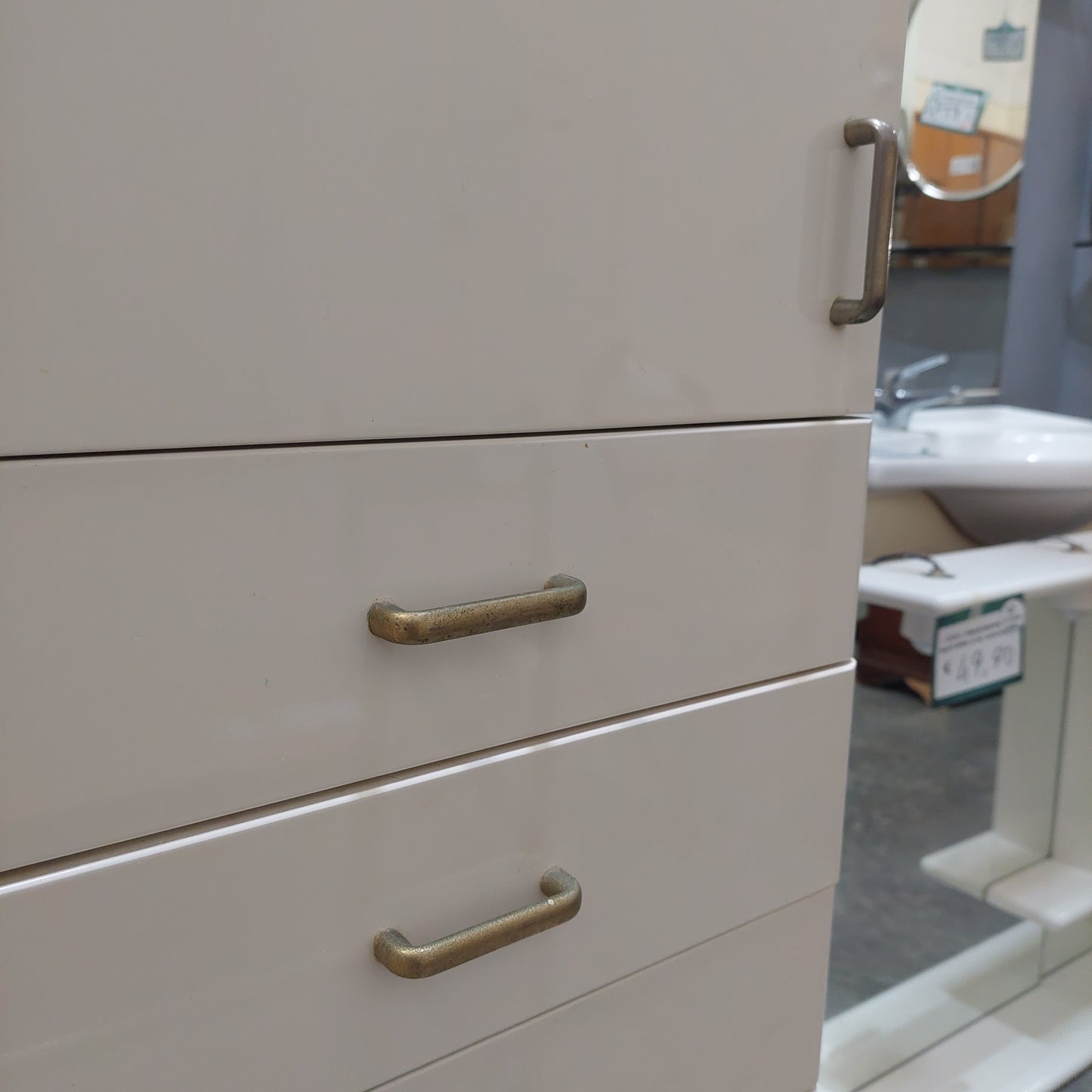 Mobile* Bagno Bianco A Colonna 3/c 2/s Cm40x37,5x183h