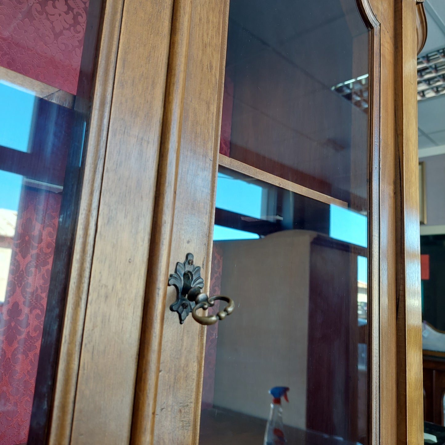 Credenza / Vetrina In Noce