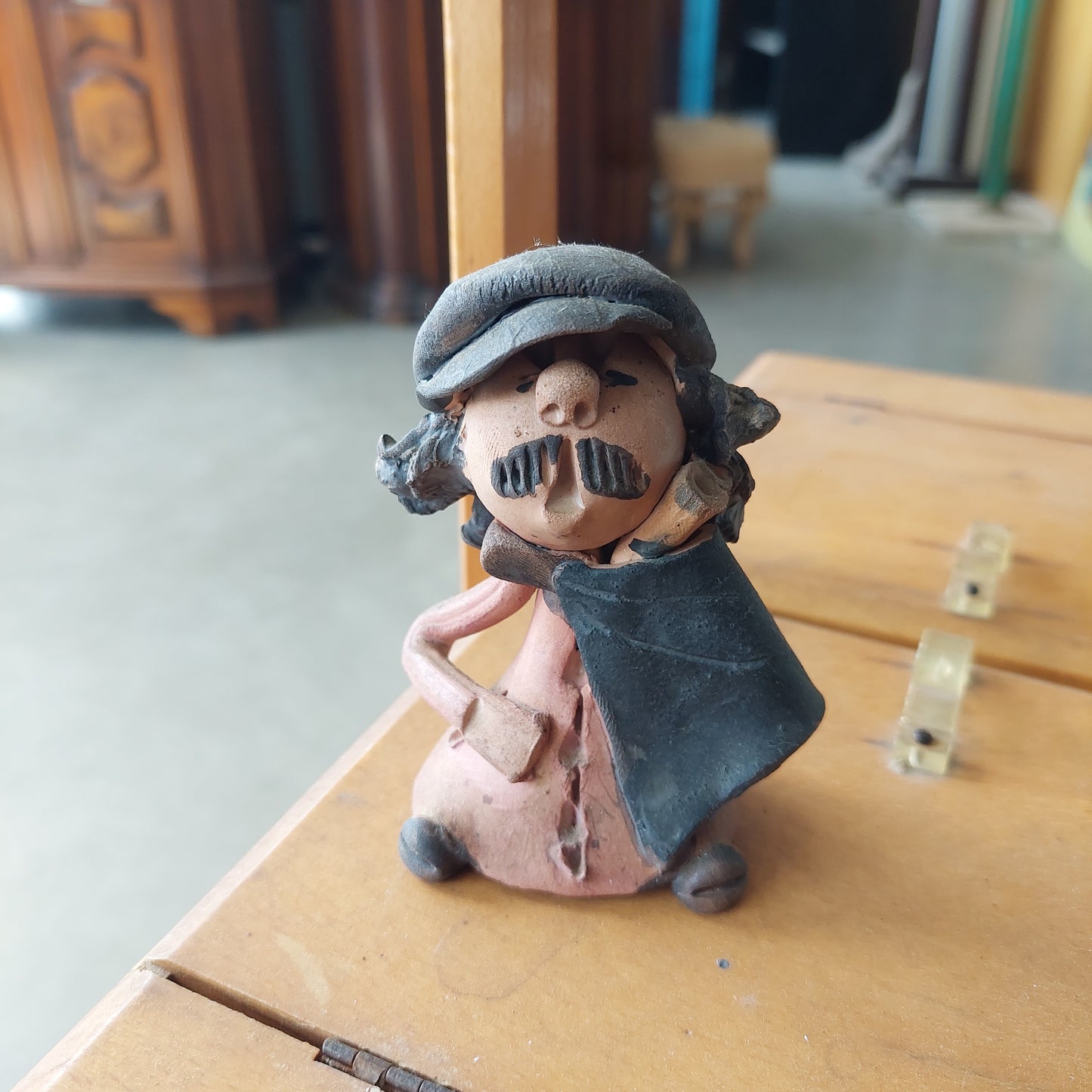 Statuetta Terracotta Firmata Falvo Rogliano Cose