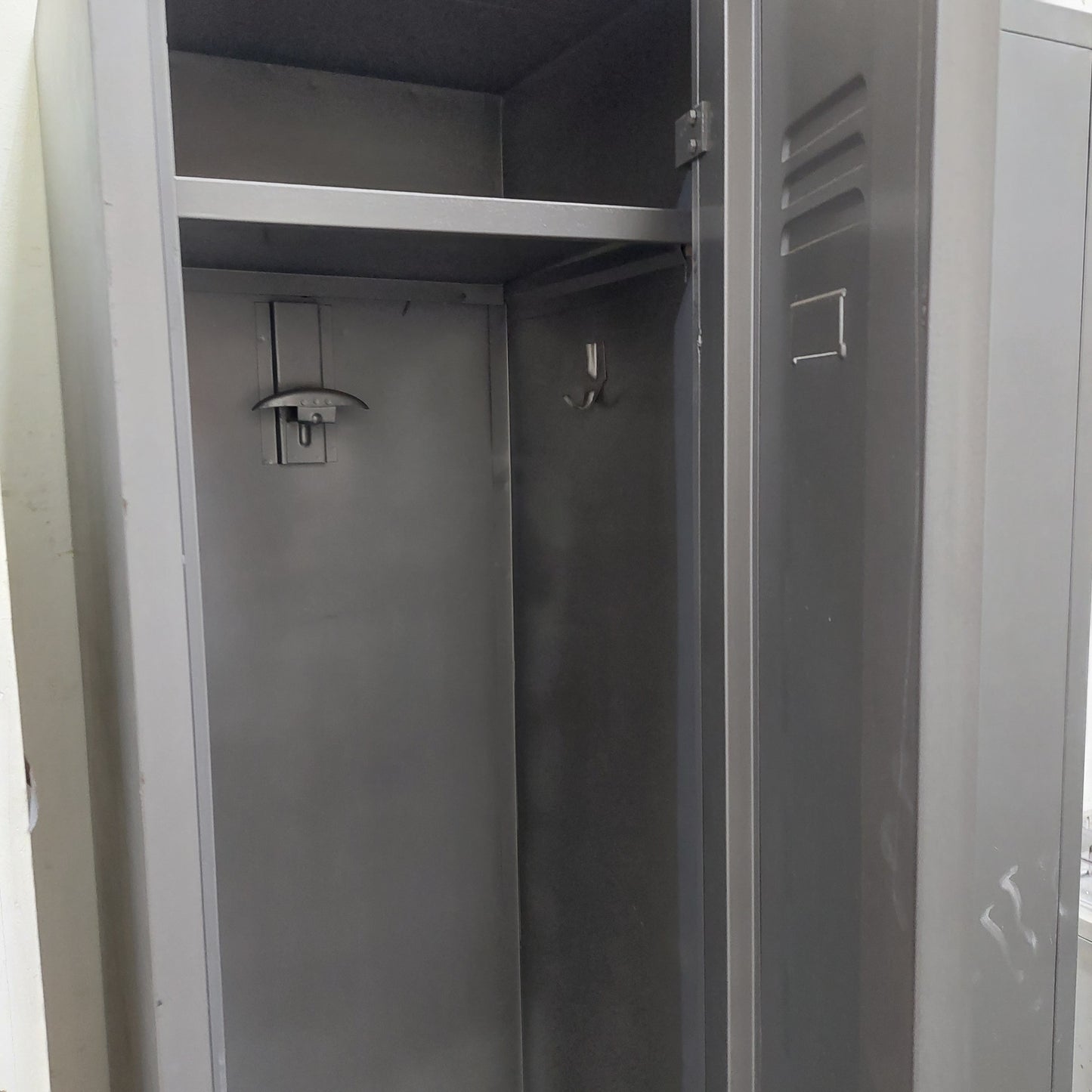 Armadietto Spogliatoio Ferro 2/ante Cm81x40x185h