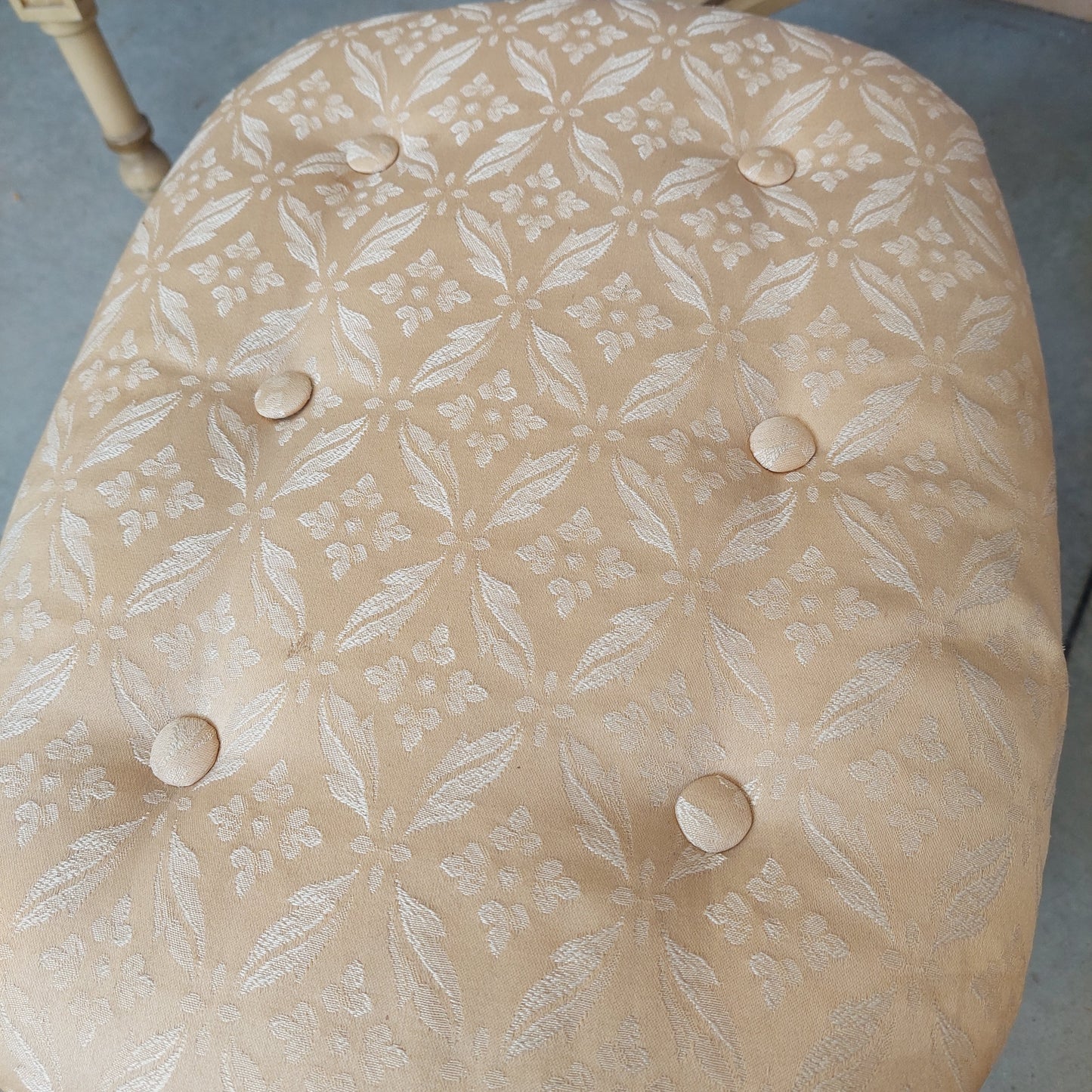 Pouf Poggiapiedi Tessuto Con Frange