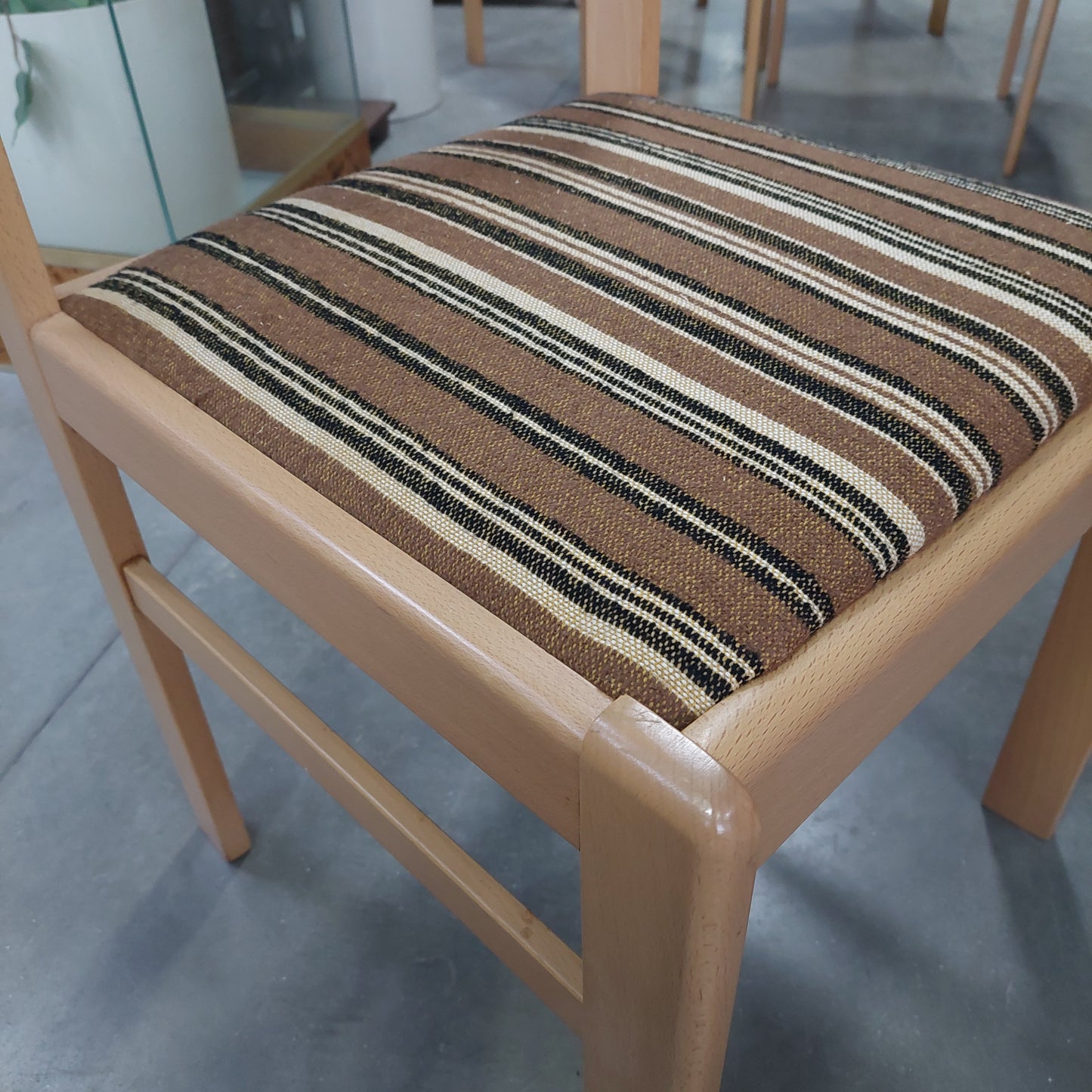 Set/4 Sedie Legno Frassino Imb. Righe