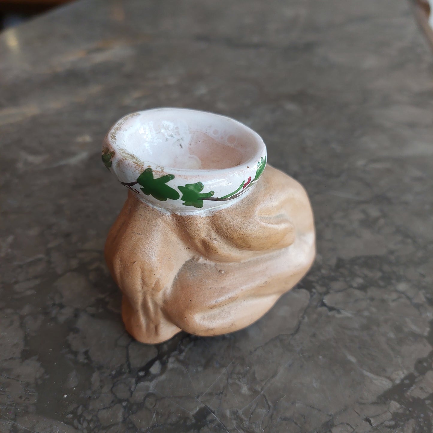 Ciotolina Portaincenso Ceramica Donna Rannicchiata