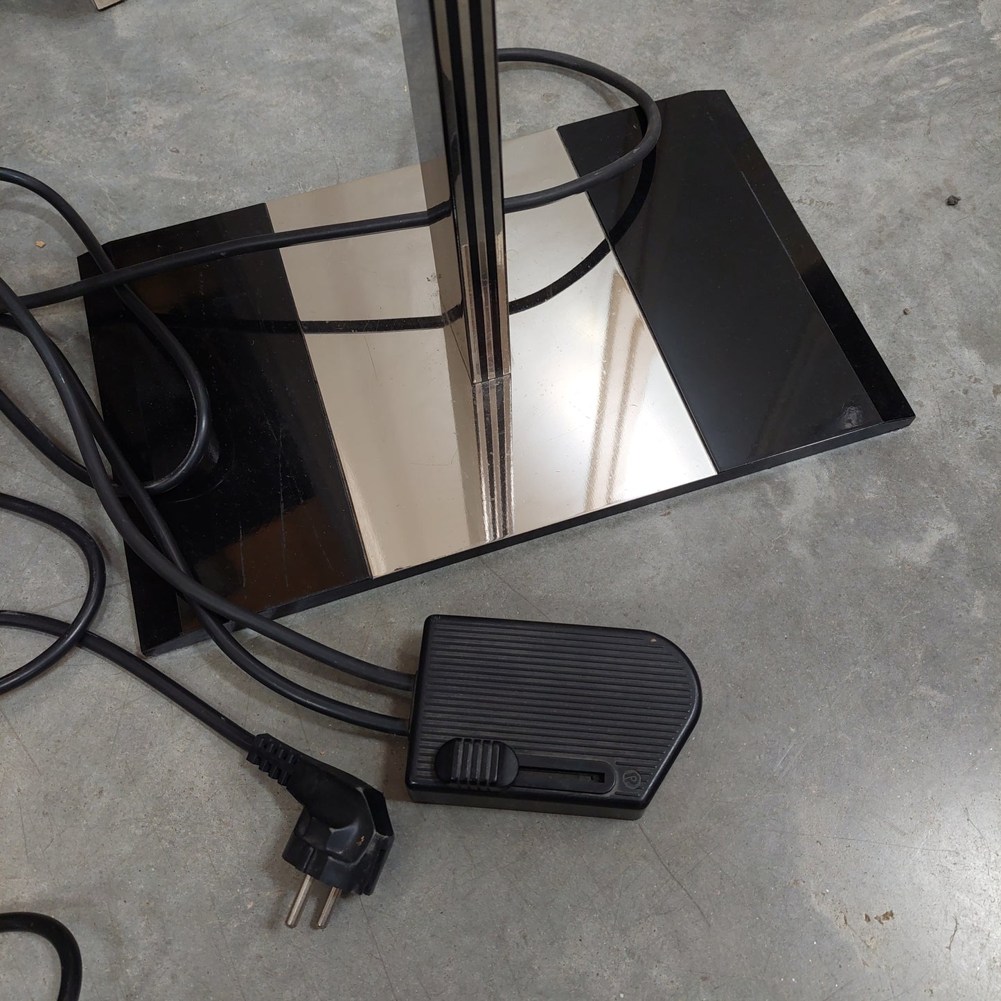 Piantana Nera Alogena Design Anni 70