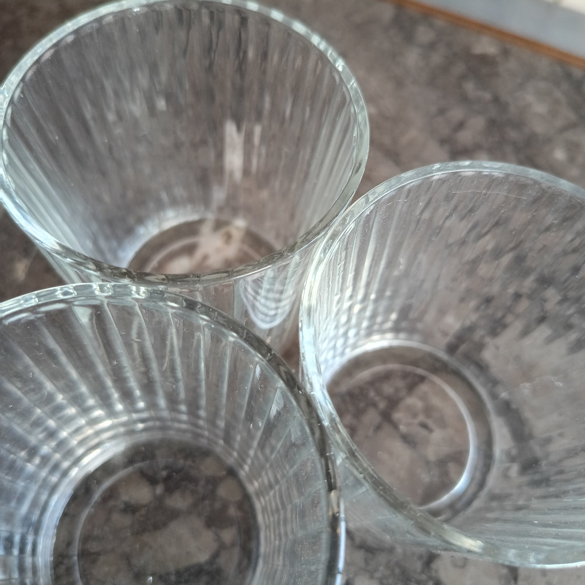 Set/5 Bicchieri Vetro Rigati