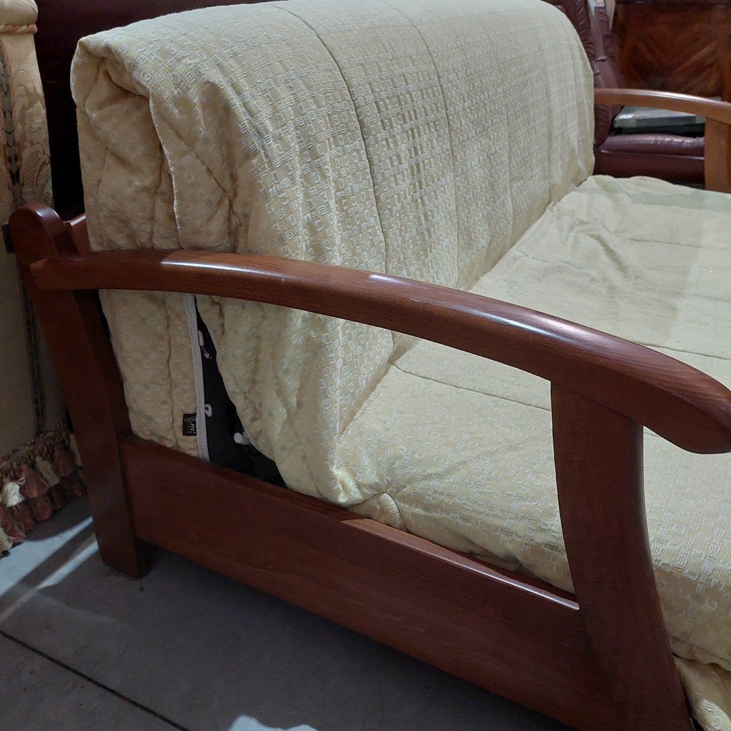 Divano Letto Legno Gm Italia