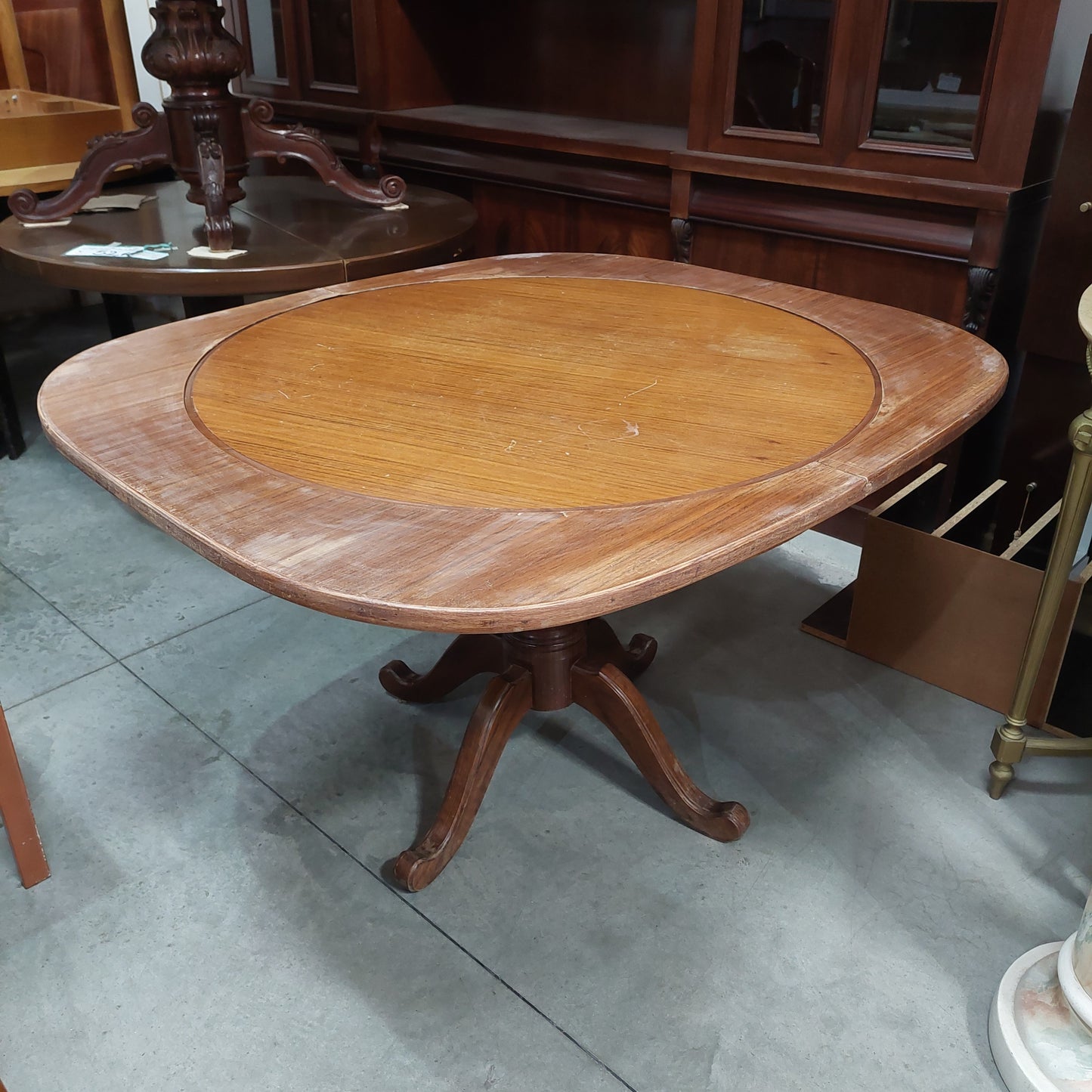 Tavolo Tondo D105x78h Con Prolunghe 126x115x79h