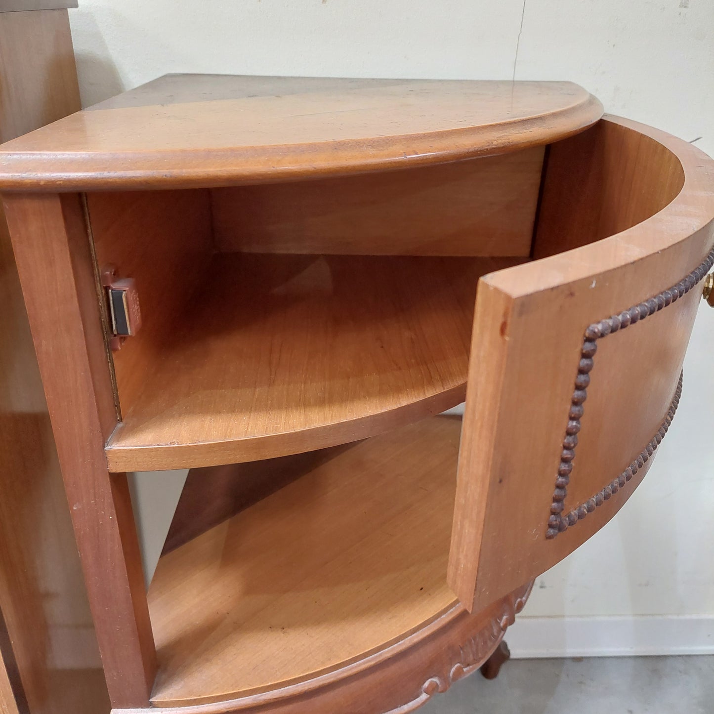Angoliera Legno 1/c 1/r Cm38x38x75h