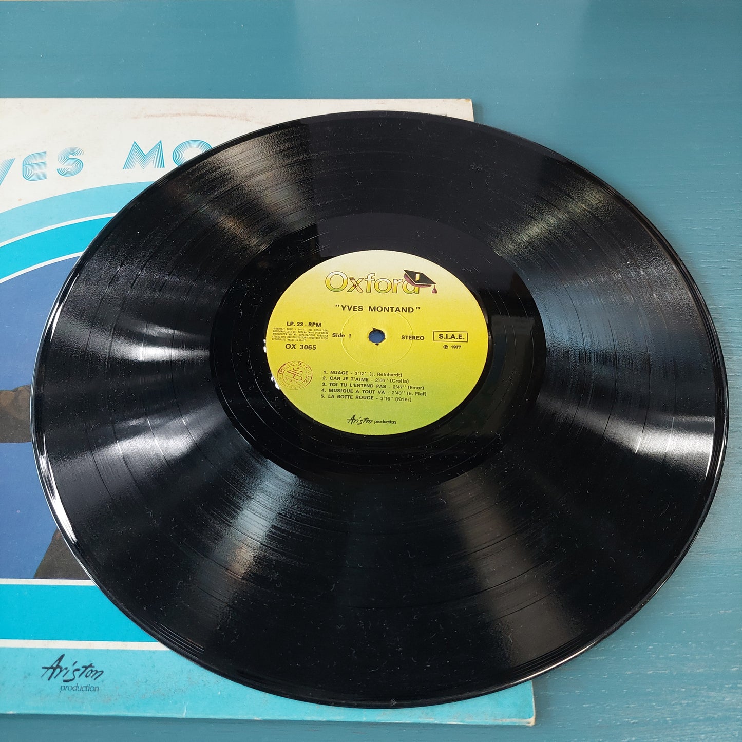 Yves Montand – Yves Montand