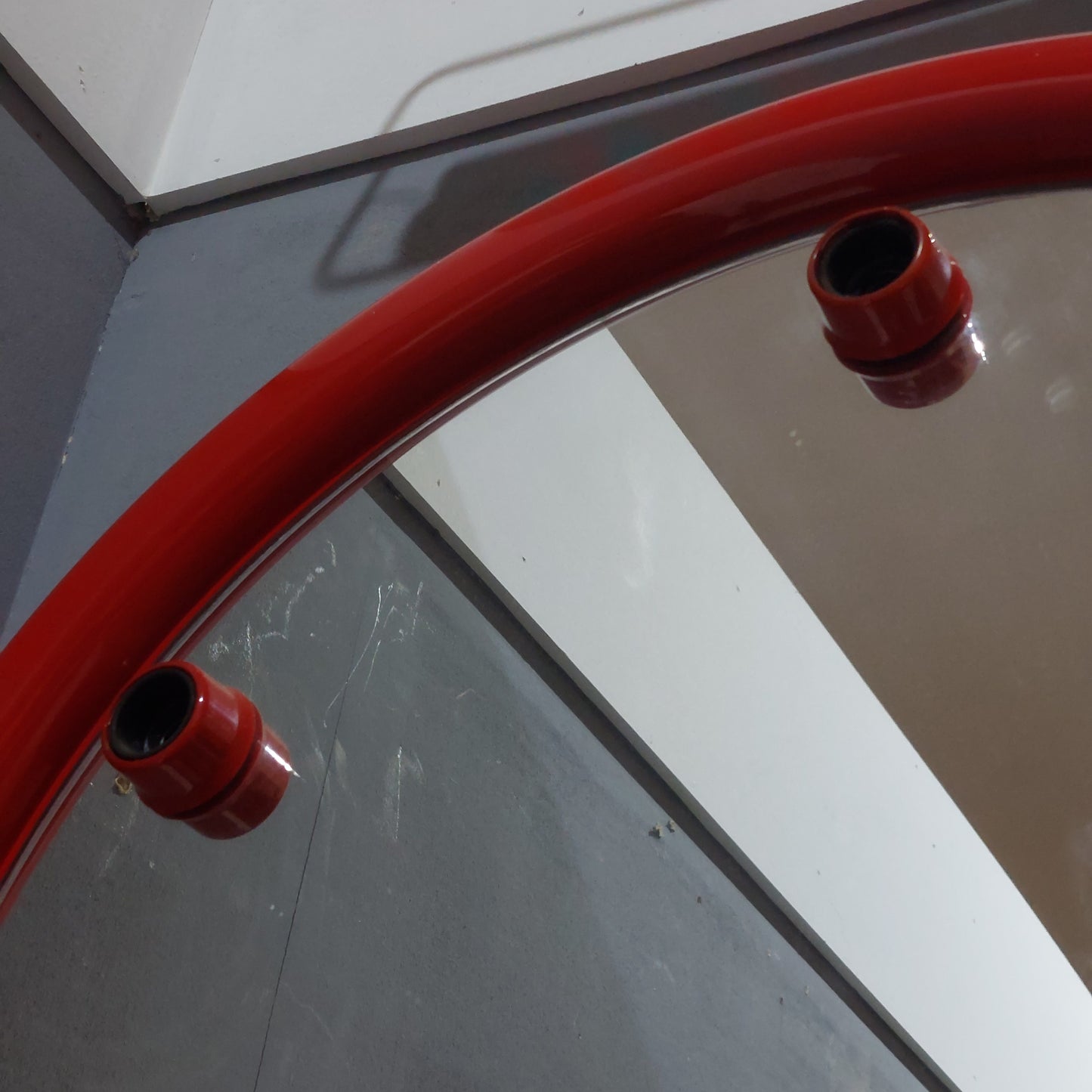 65751 Nome Articolo Specchio Da Bagno Rosso 3/luci Cm60x80