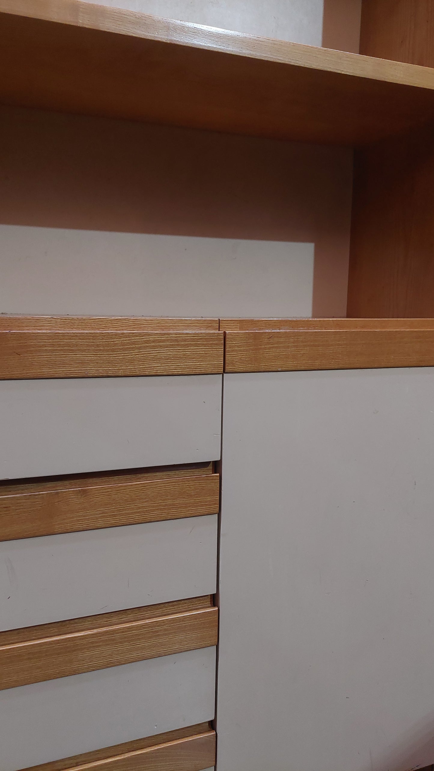 Parete/libreria 5/s 4/c Cm152x33x251h