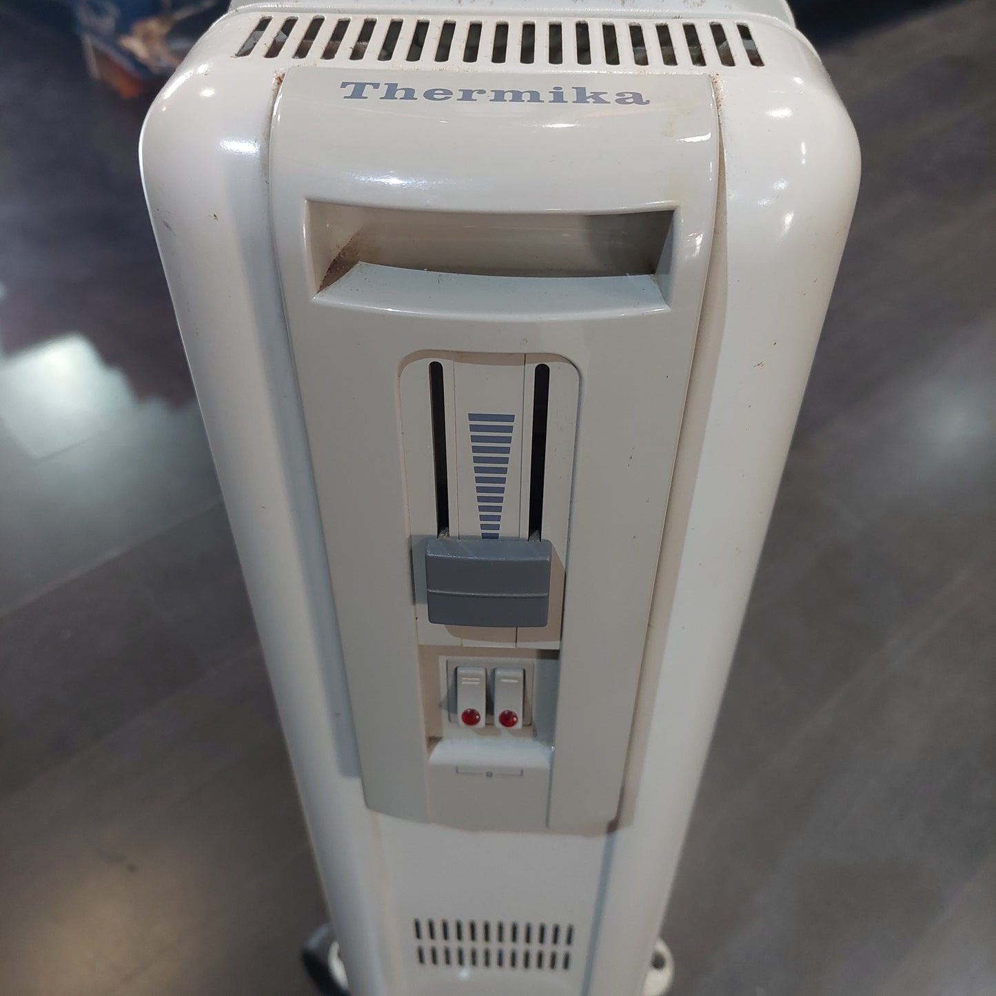 Radiatore A Olio Thermika 2000w