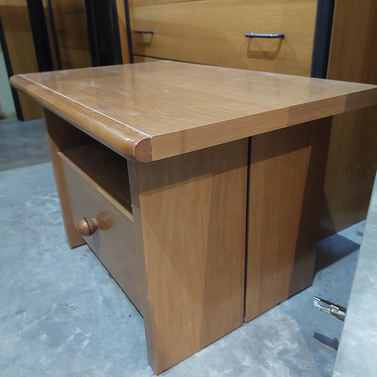 Comodino Noce 1/c Cm60x40x41